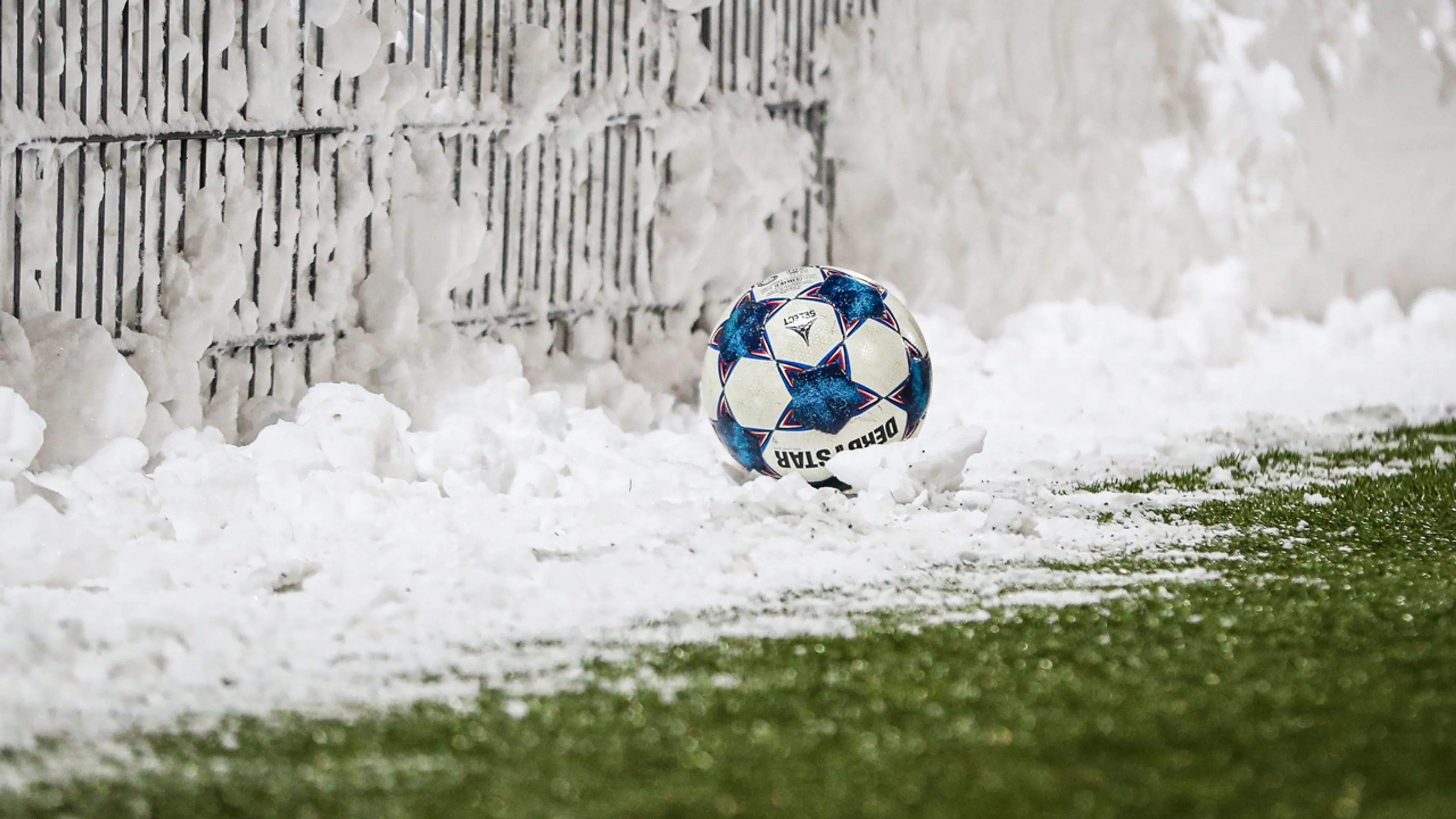 KNVB vindt nieuwe data voor drie afgelaste Eredivisieduels