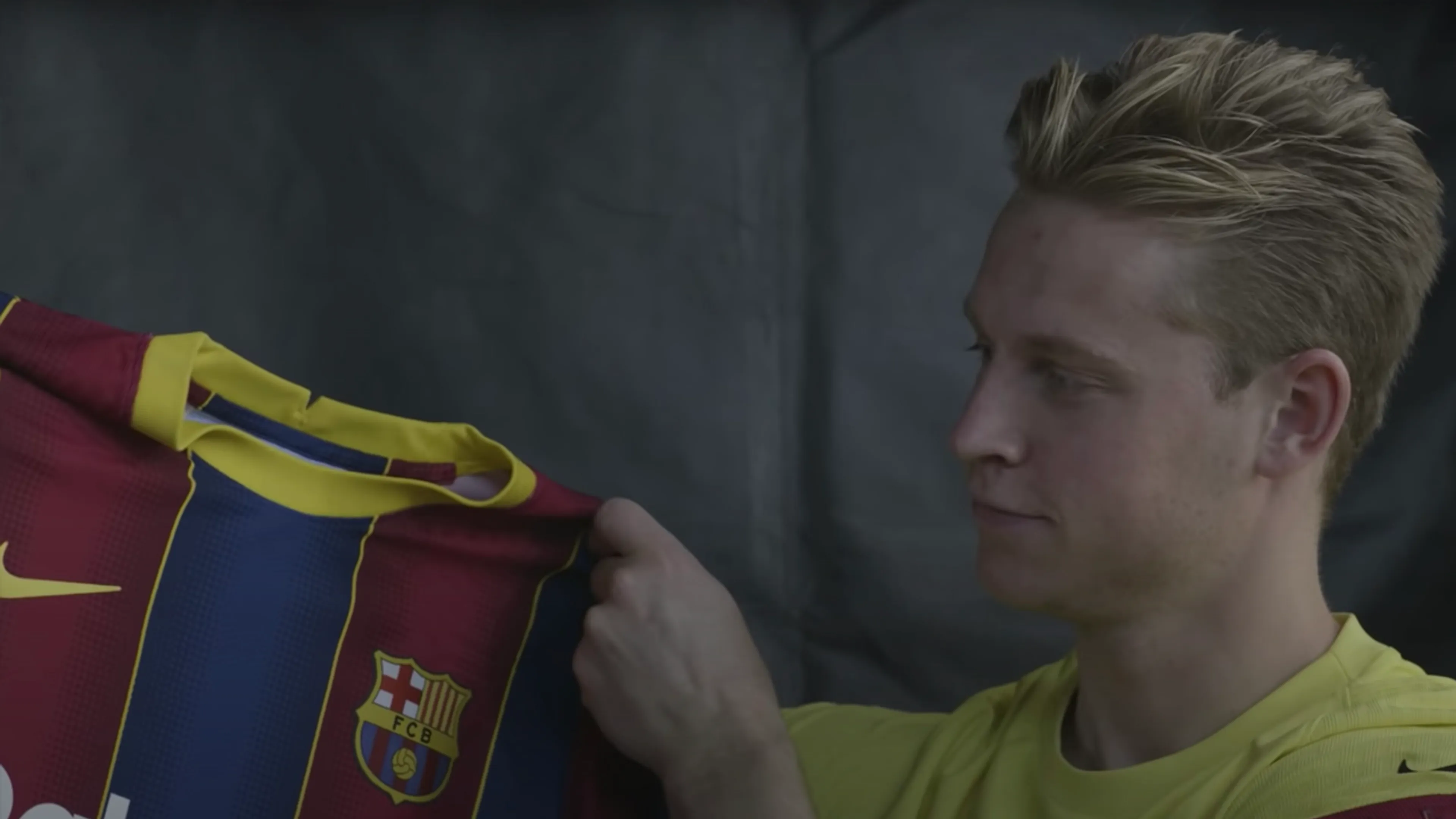 Dit is het nieuwe thuisshirt van FC Barcelona!