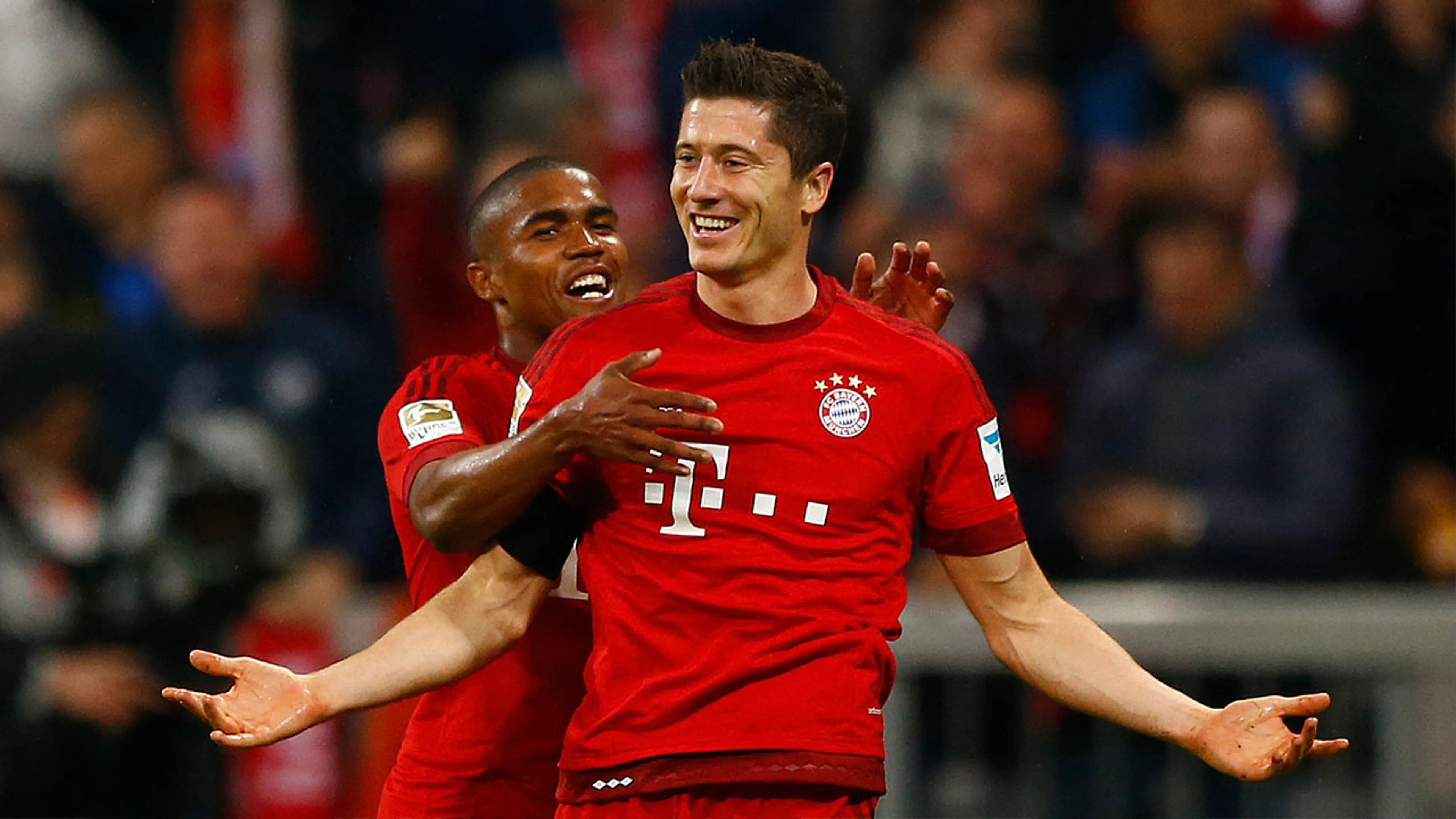 THROWBACK: Lewandowski scoort 5 keer in 9 minuten (2015)