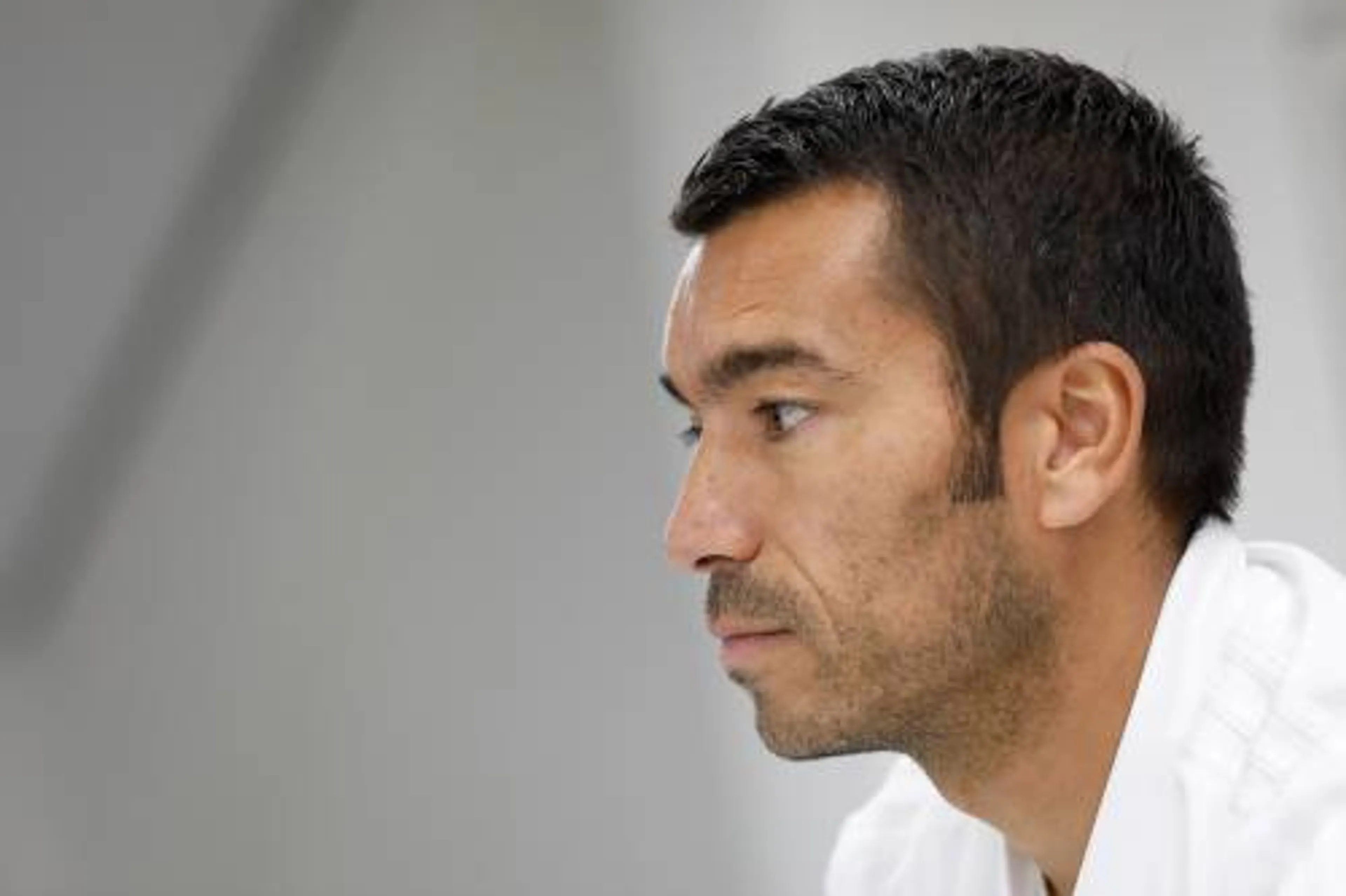 Van Bronckhorst: jaar met pieken en dalen