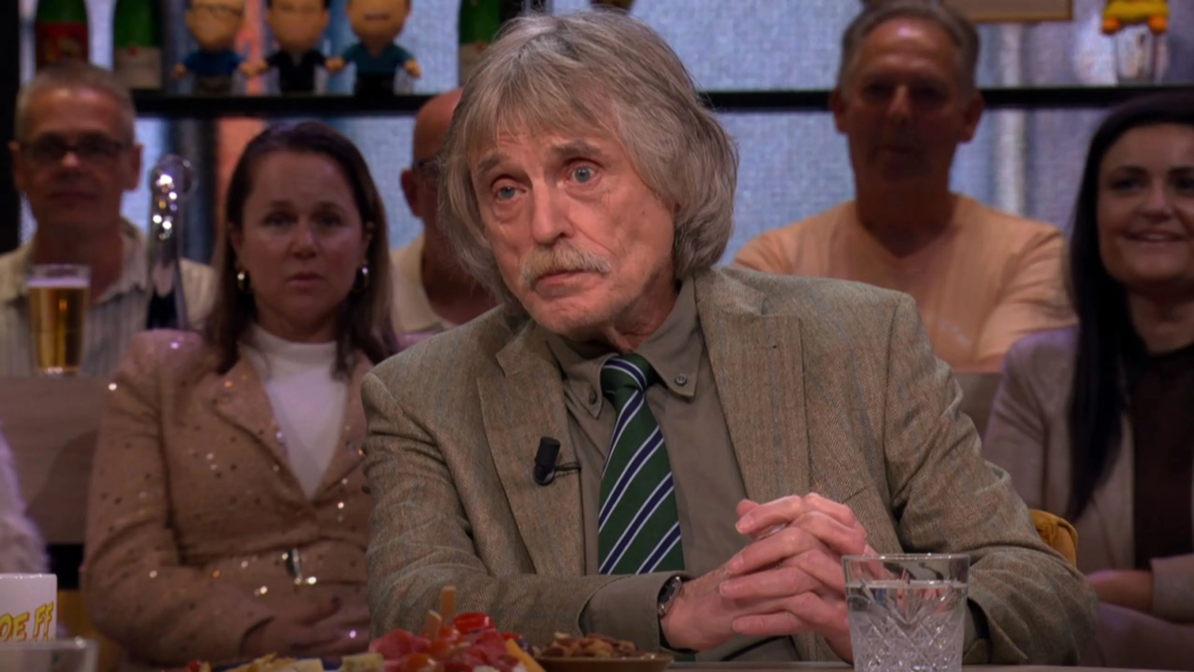 Johan Derksen gaat nog even door: 'Ik ga pas weg wanneer ik meer geld heb dan John de Mol!'