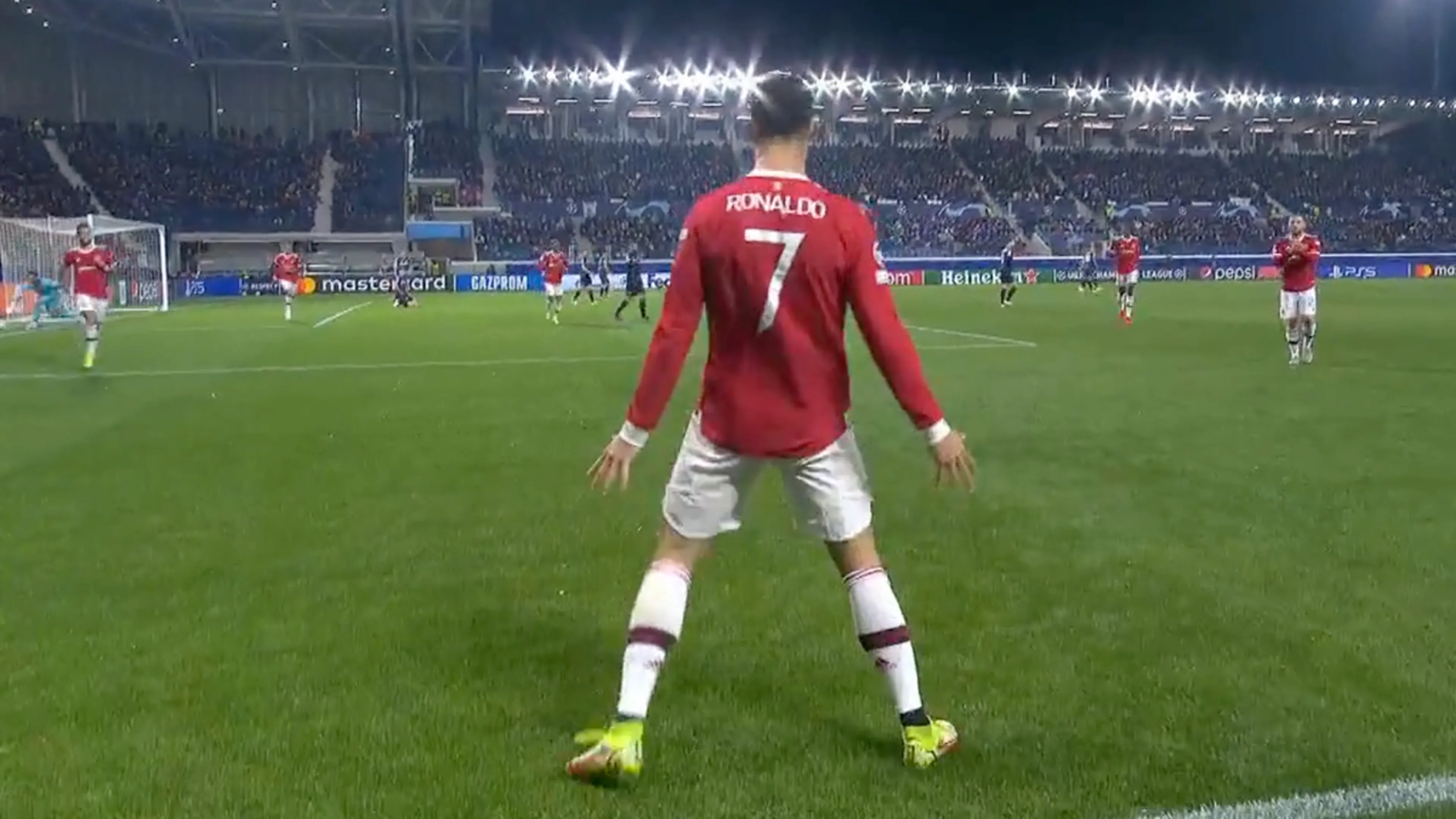 VIDEOGOAL: Cristiano Ronaldo eindstation van prachtige Manchester United-aanval