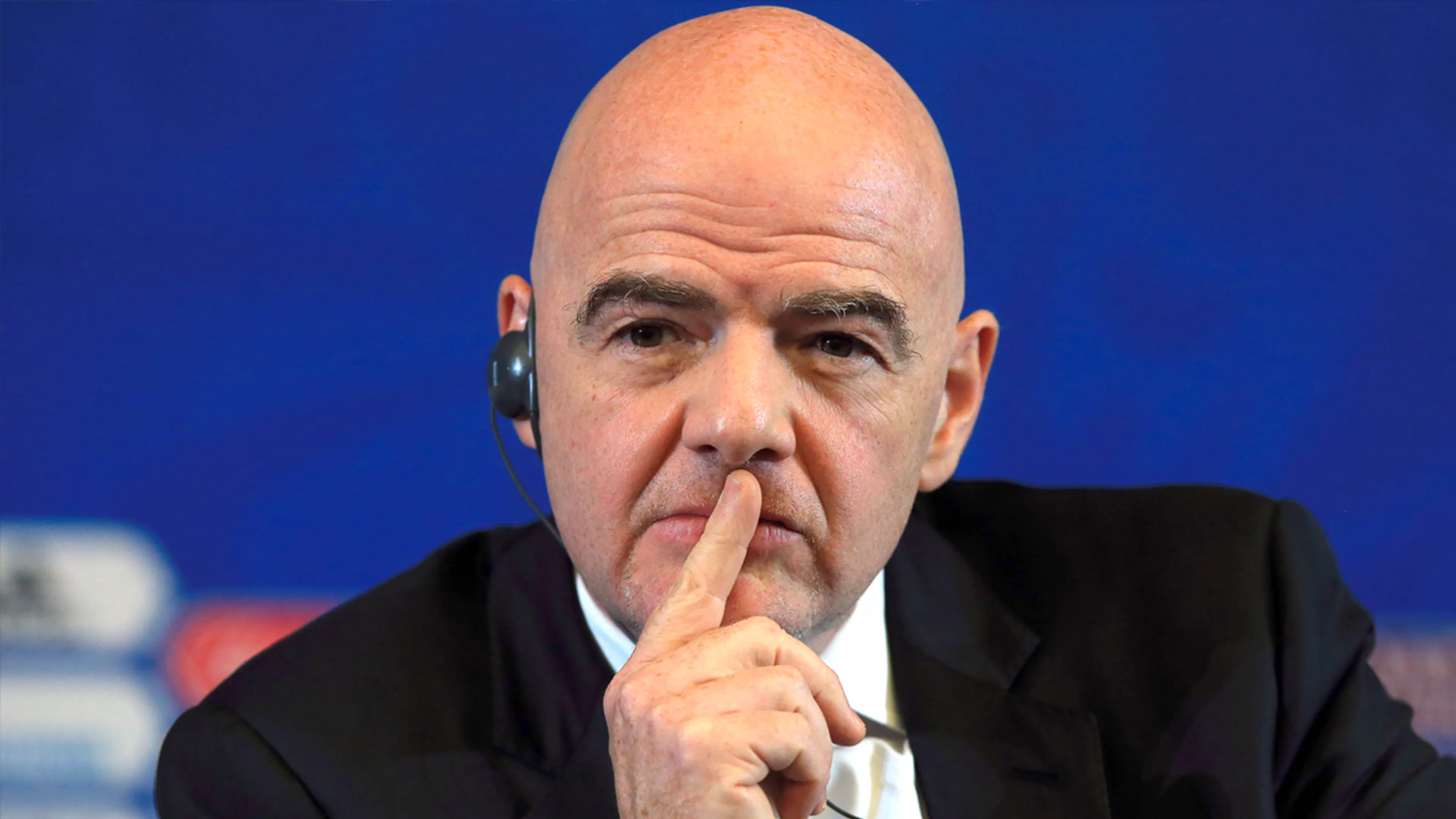 Infantino: 'Niet 6500, maar 3 doden bij bouw van stadions in Qatar'