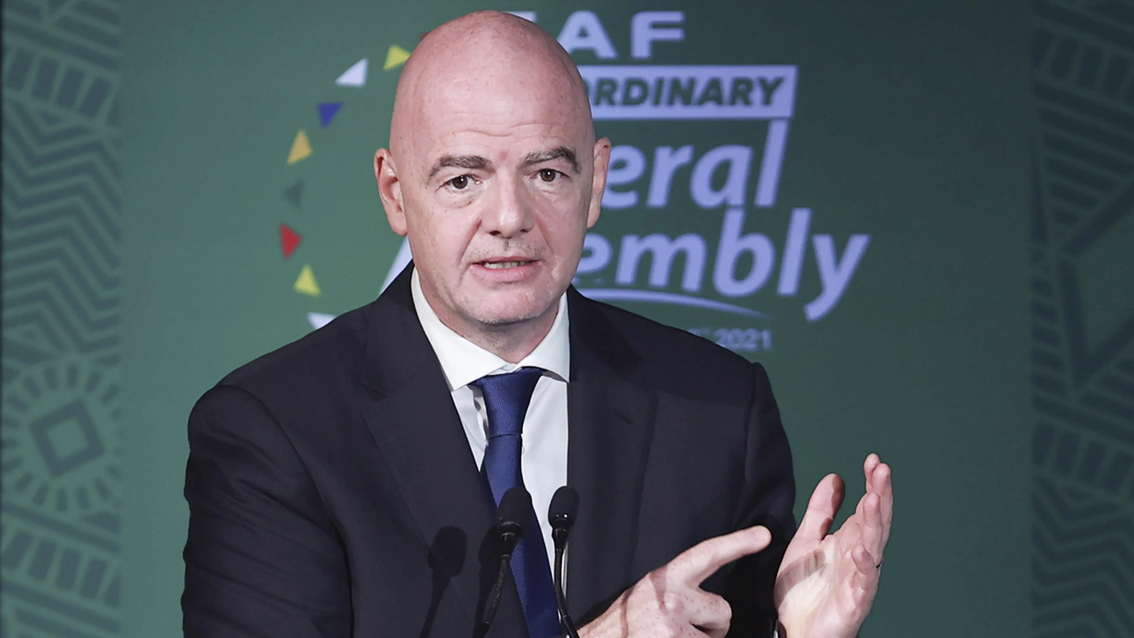 FIFA-baas Infantino haalt uit naar Europa: 'Bang voor verandering'
