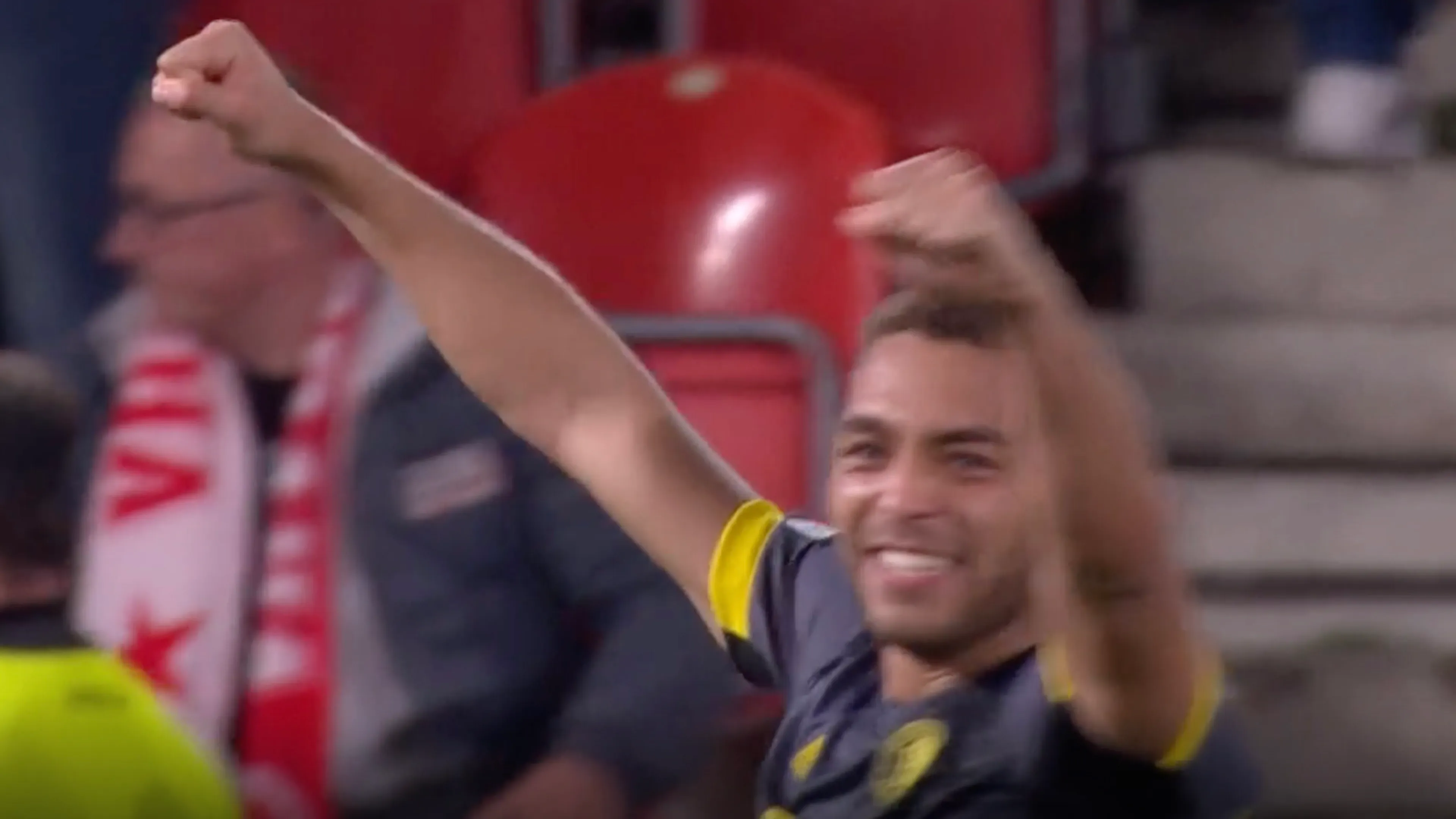 Feyenoord staat in de halve finale van de Conference League!