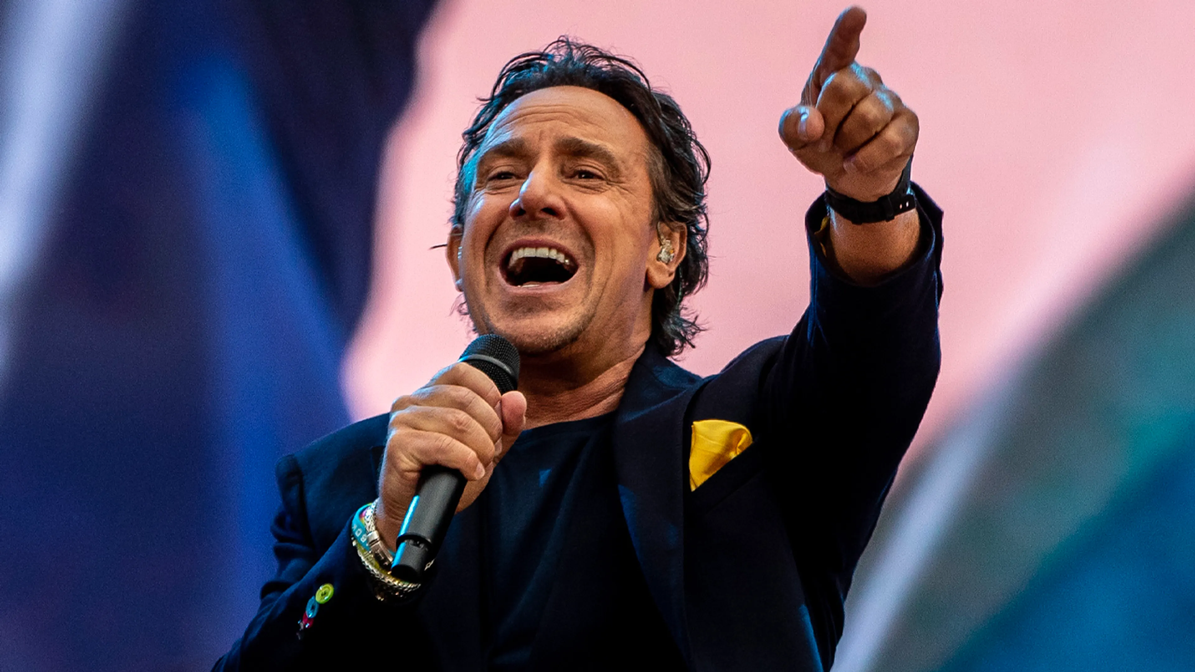 Management Marco Borsato ontkent geruchten over muzikale comeback: 'Berichtgeving is onjuist'
