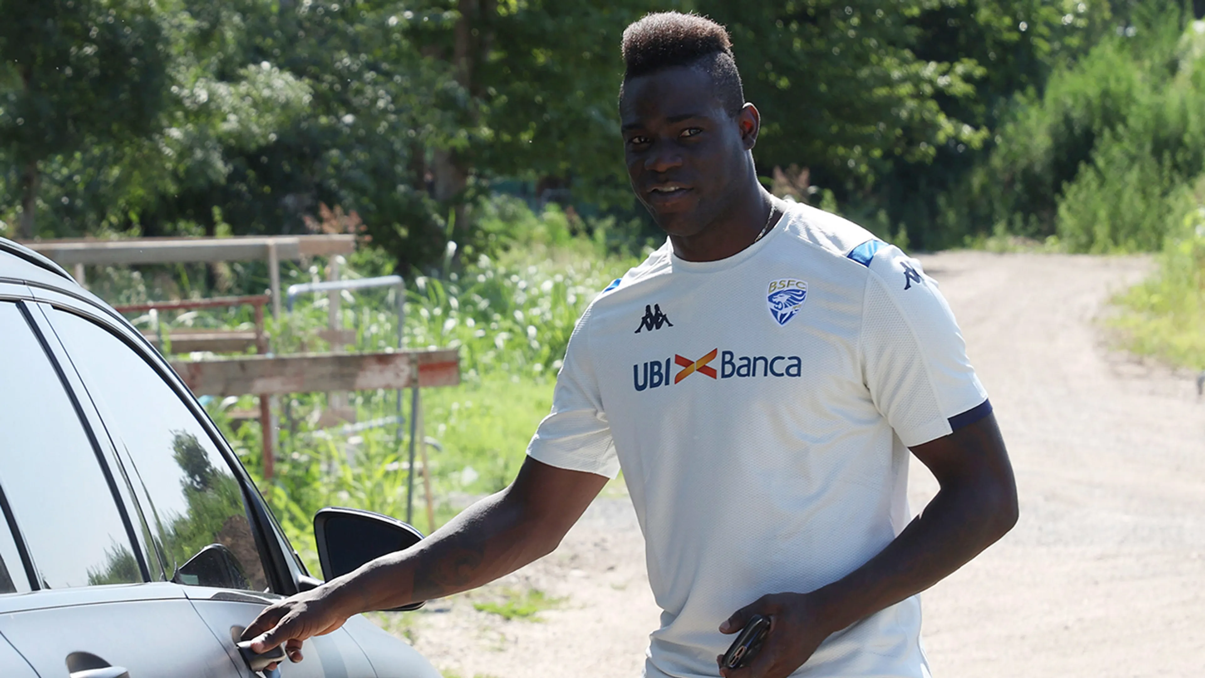 'Enfant terrible Balotelli kan opmerkelijke transfer maken naar Serie C'