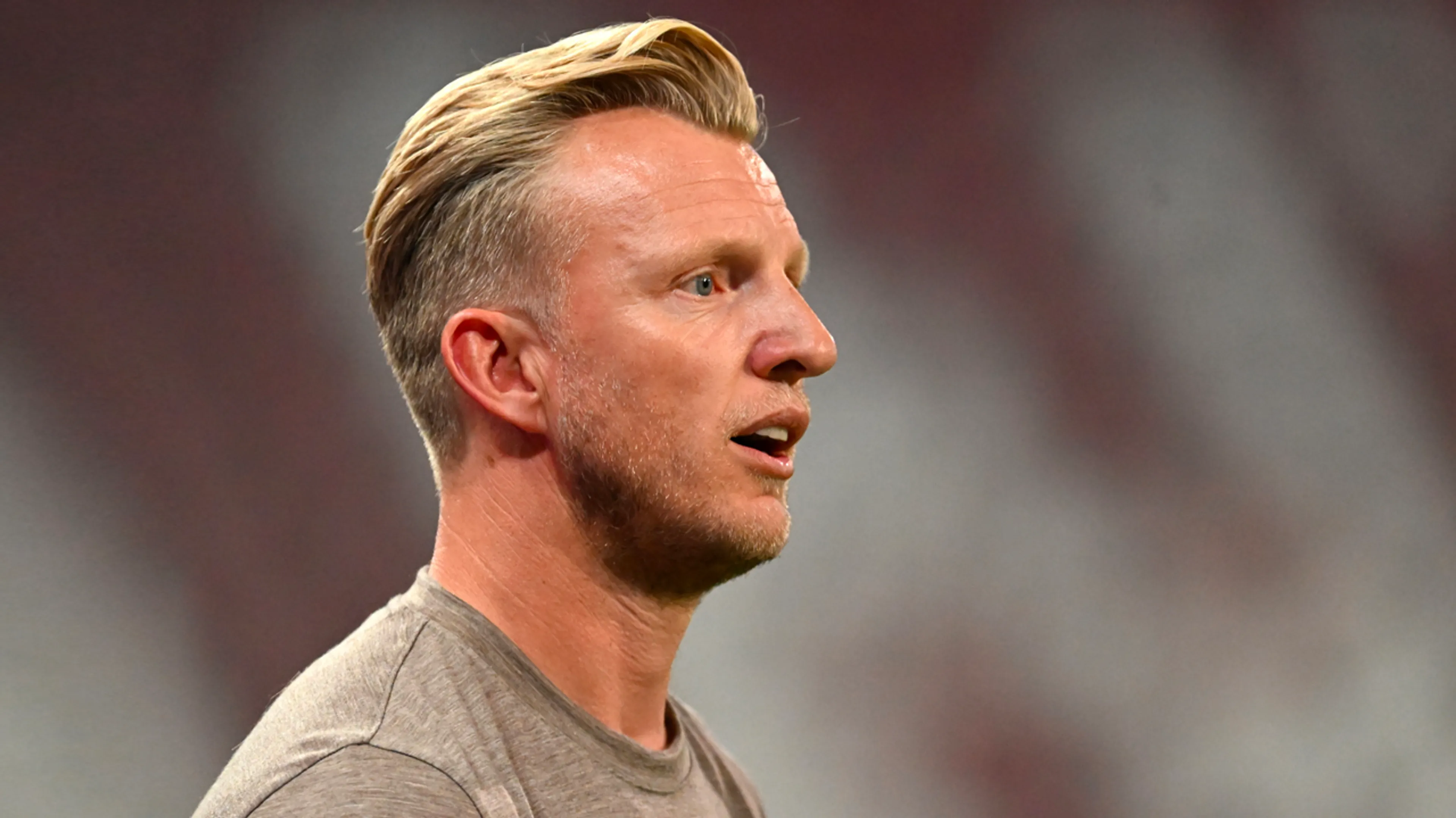 'Dirk Kuyt stelt ultimatum aan directeur ADO Den Haag'