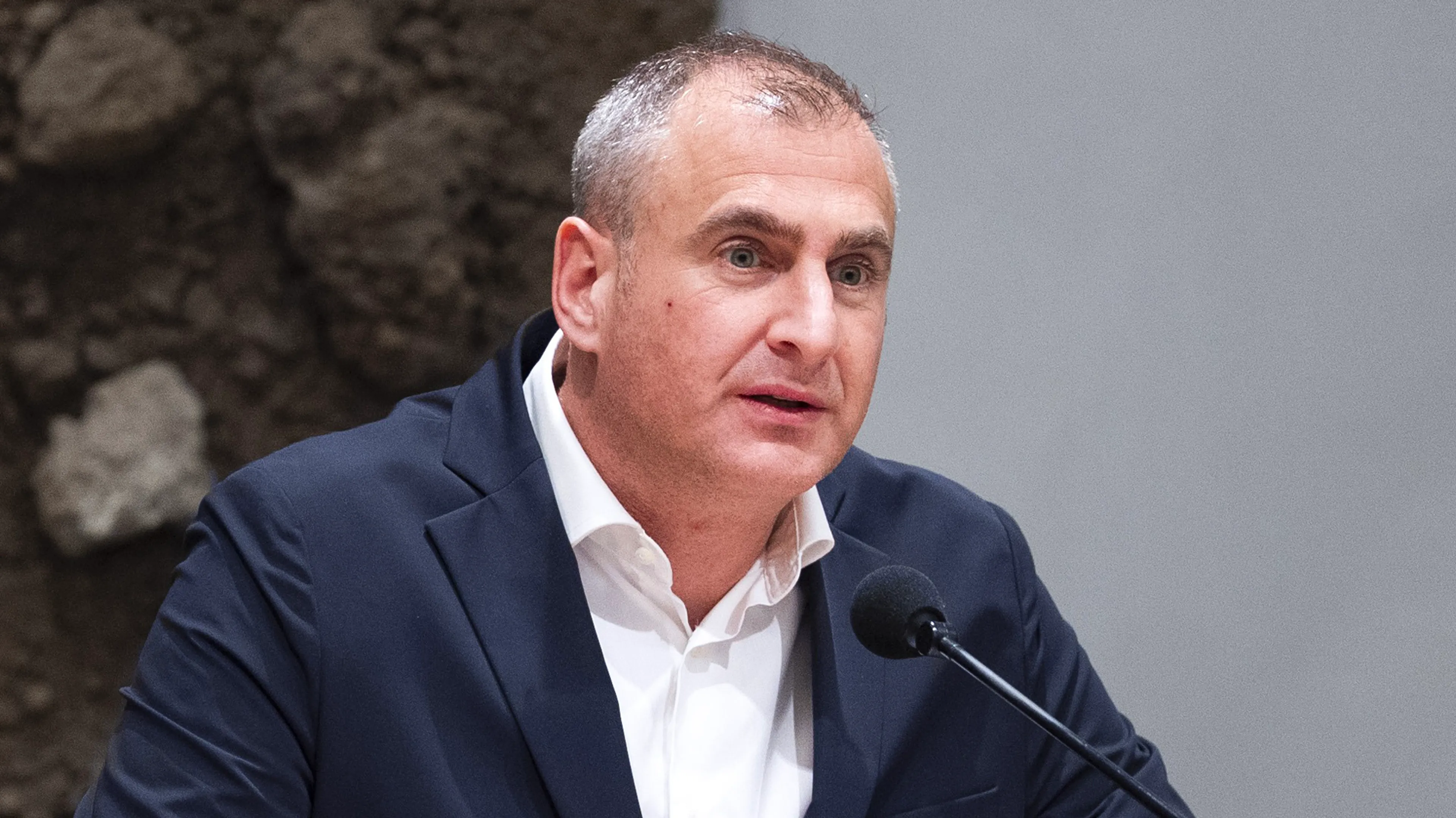Oud-PVV'er Markuszower woedend op zijn oude partij: 'Politiek theater, schandalig!'