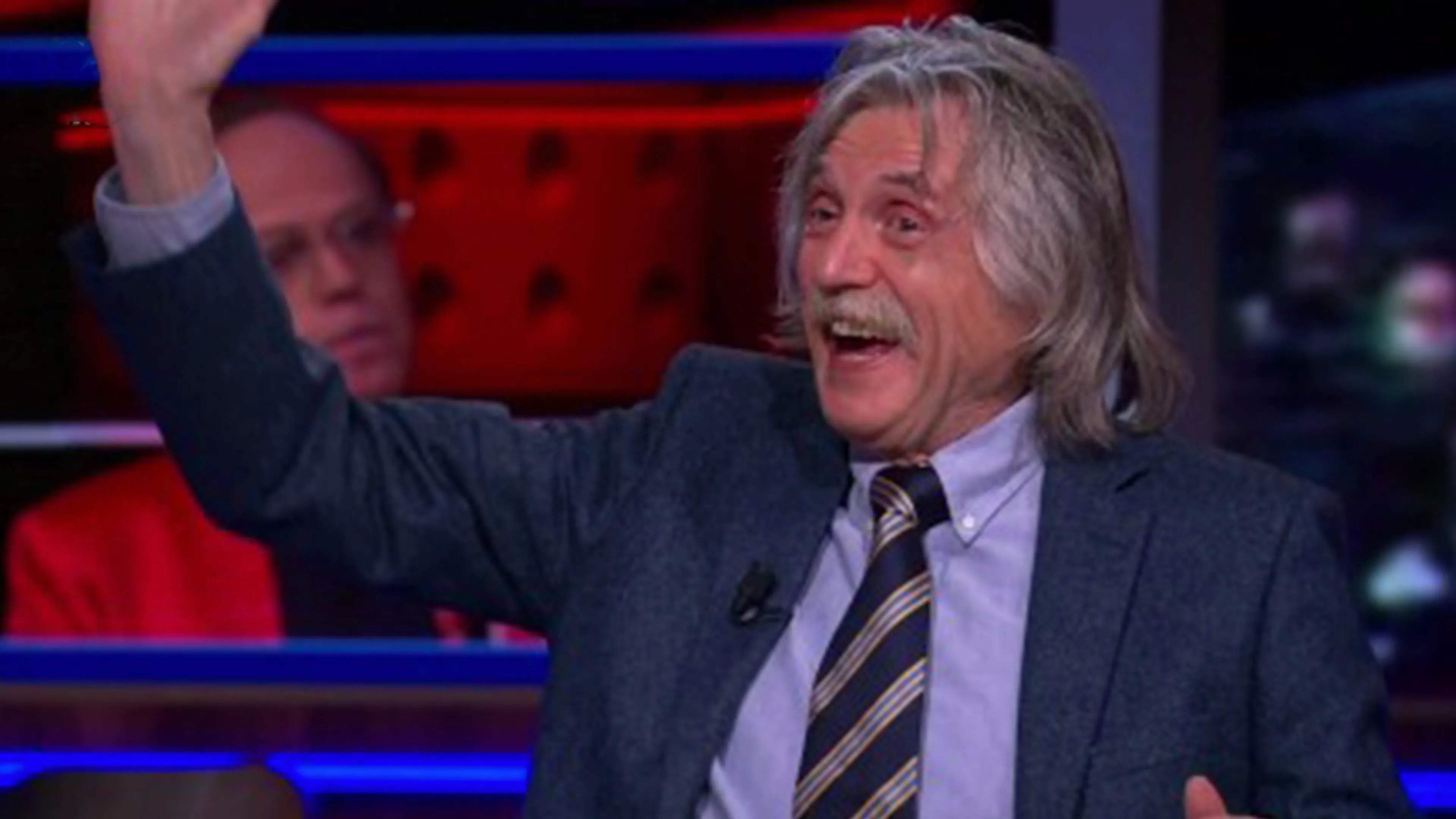 CLASSIC: Johan op straat herkend door 'piepkuiken' van DWDD: 'Joehoe!'