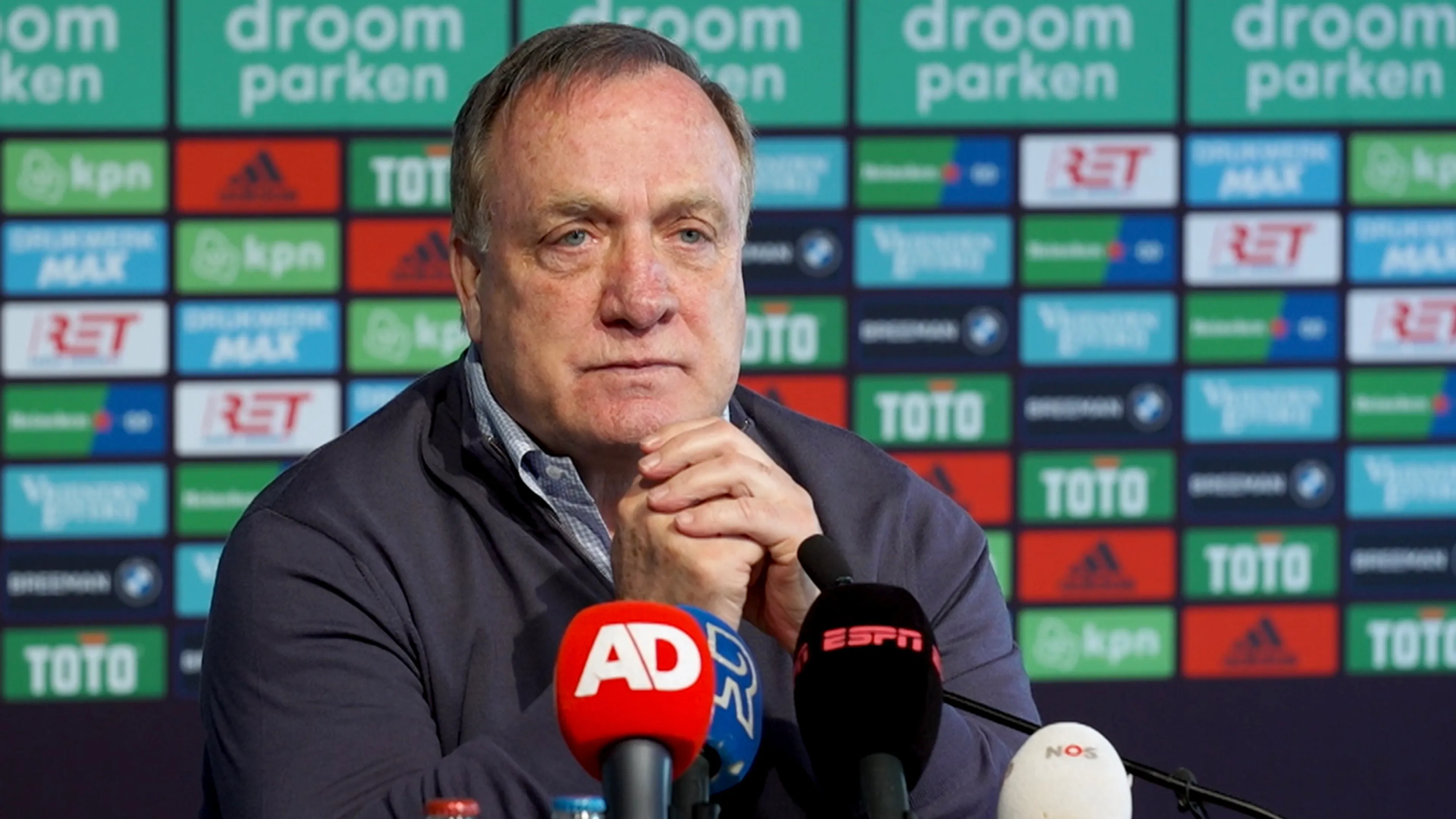 Advocaat wil dat KNVB nu al FC Groningen - Feyenoord afgelast