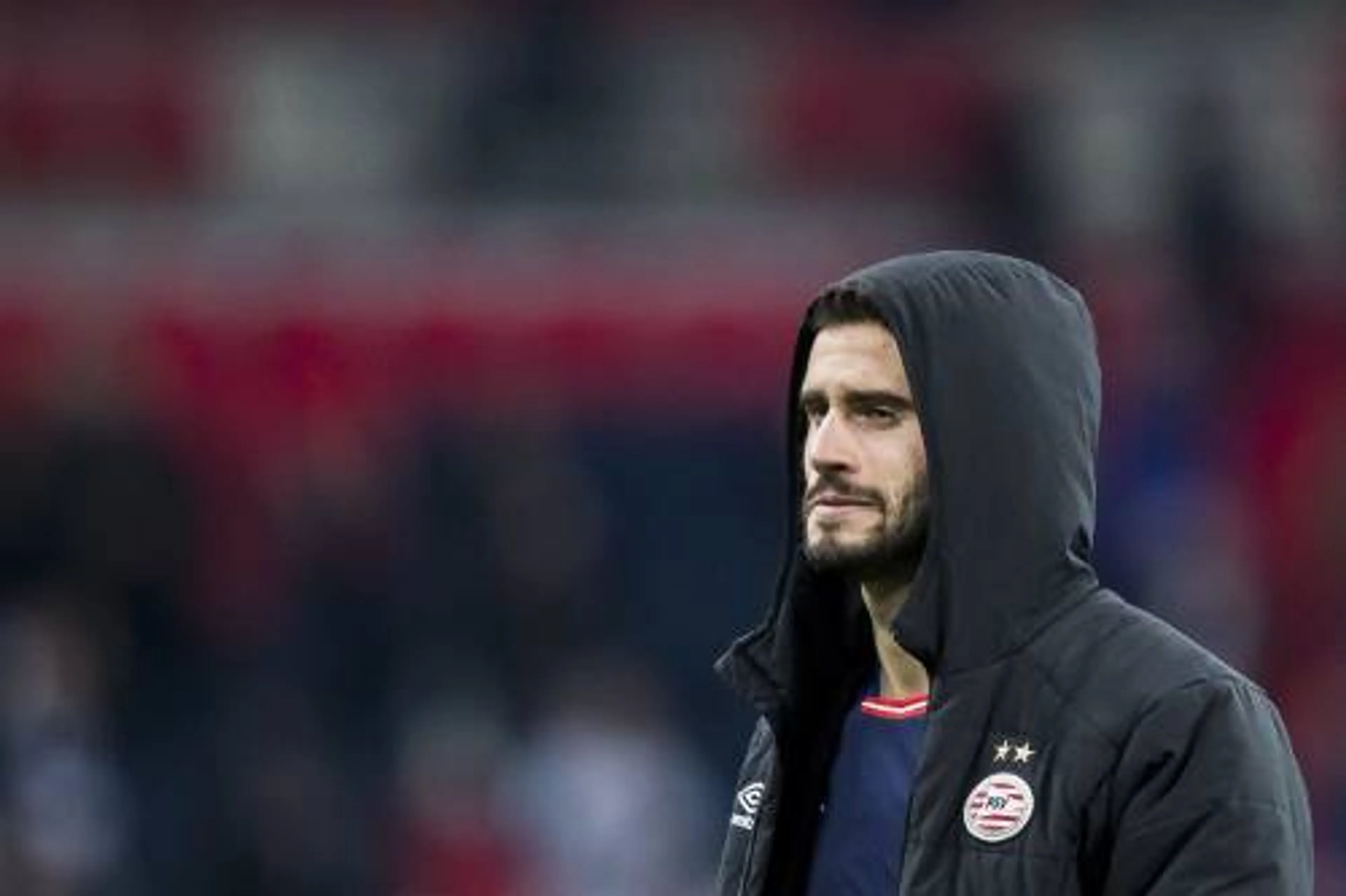 PSV'er Pereiro breekt sleutelbeen