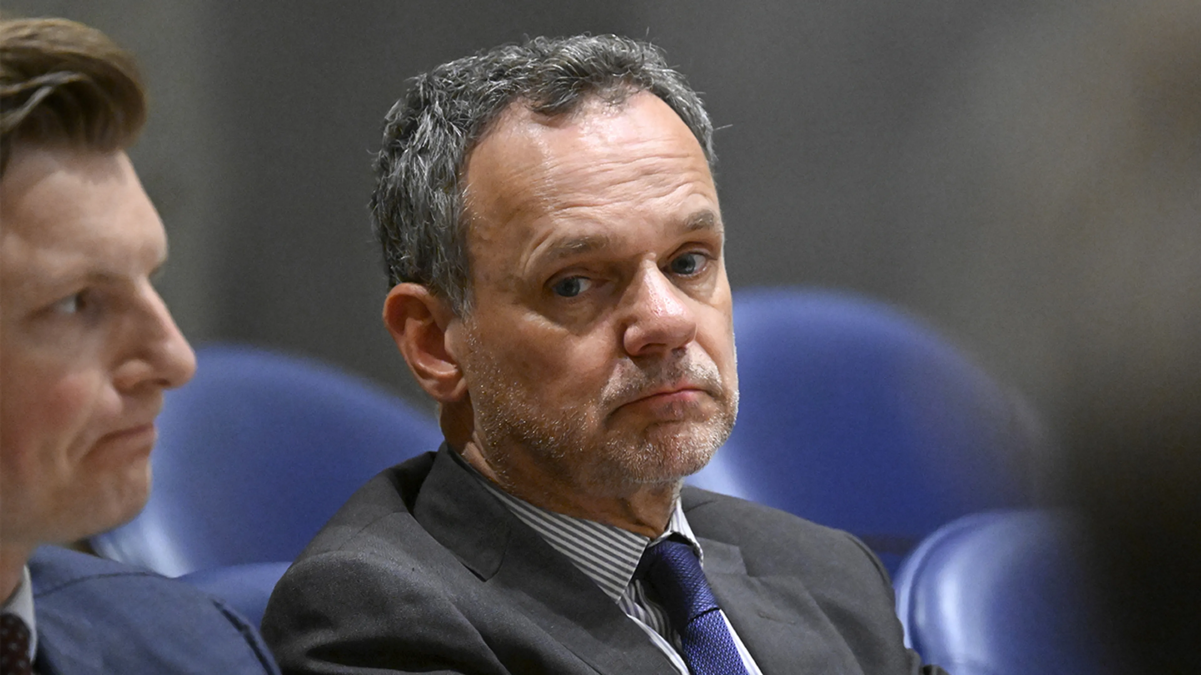 Buitenlandminister Veldkamp stapt op wegens onenigheid over extra sancties tegen Israël