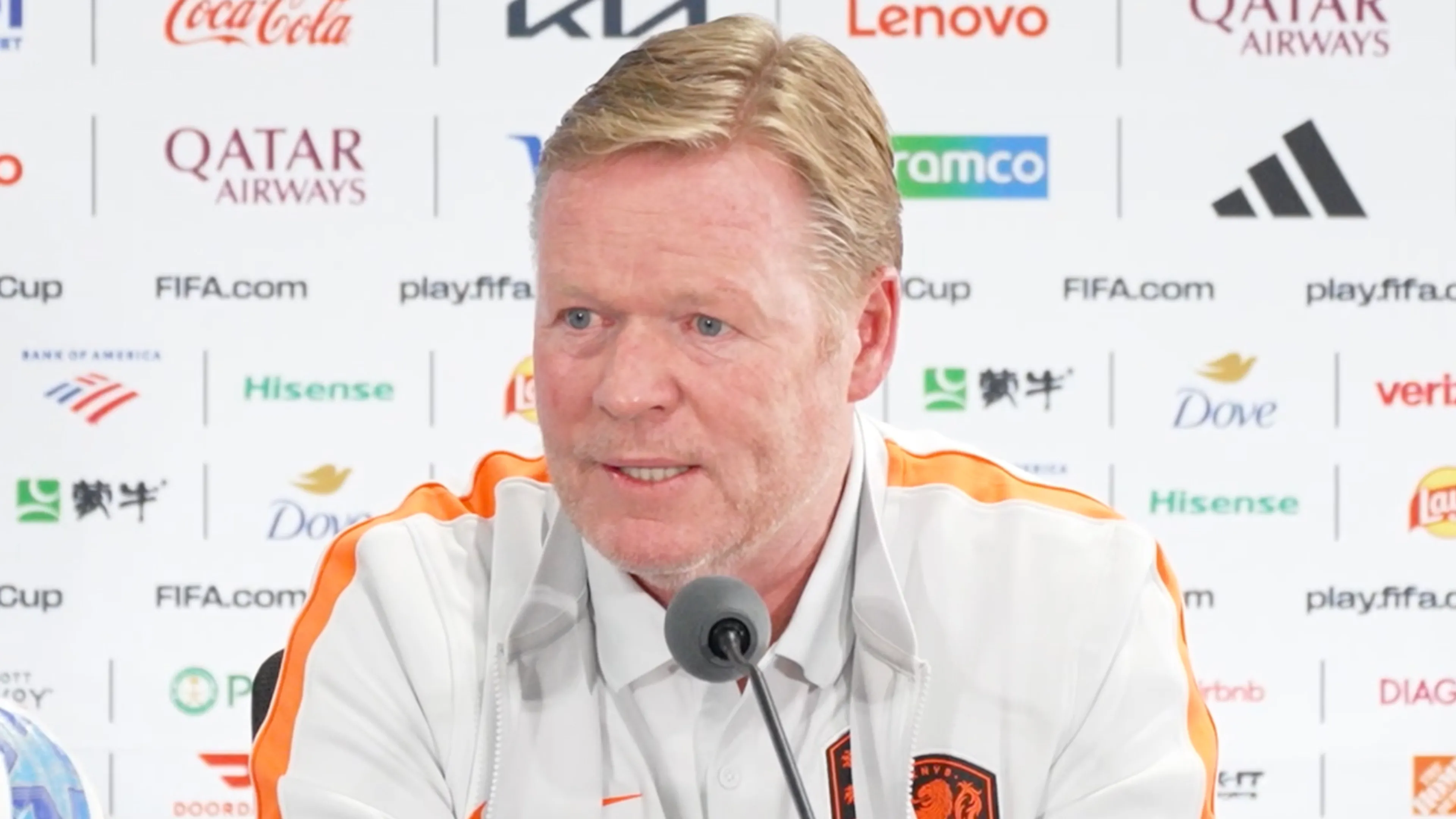 Ronald Koeman prijst houding van wissels: 'Dat is een verschil met twee jaar geleden'