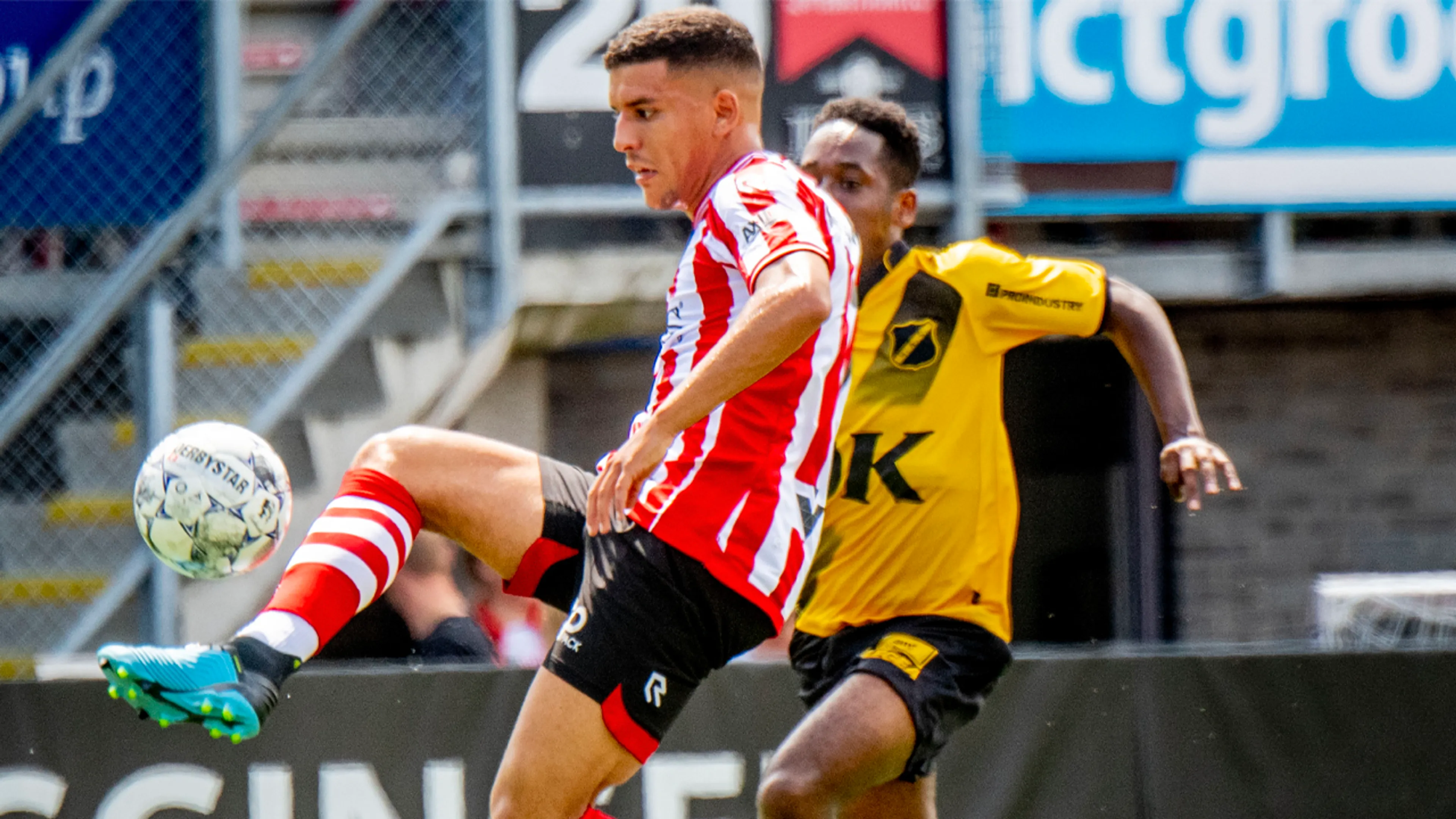 Eredivisie-talent Harroui kiest (Jong) Oranje boven Marokko: 'Ik heb hier alles geleerd'