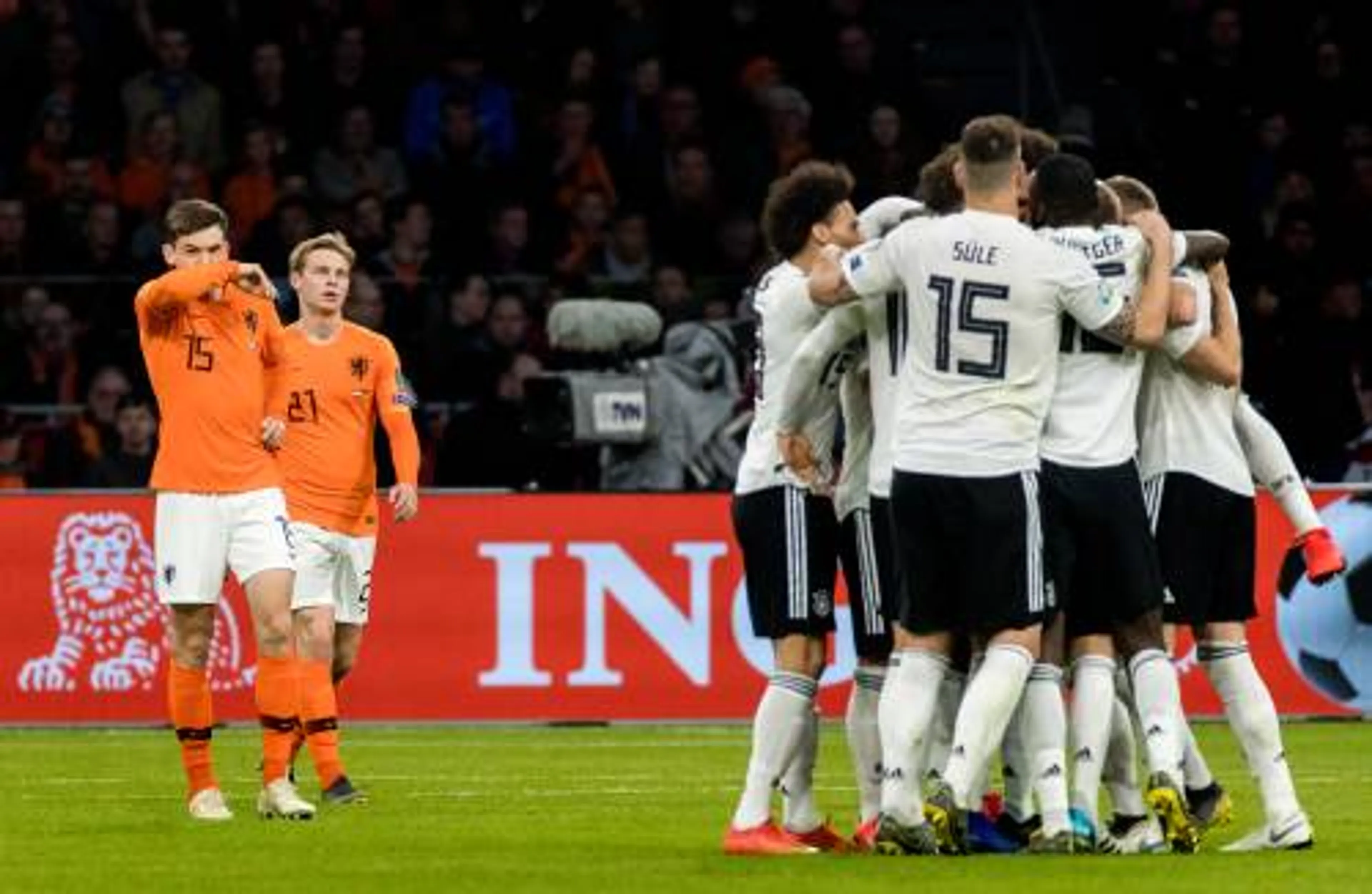 Oranje in slotfase onderuit tegen Duitsland