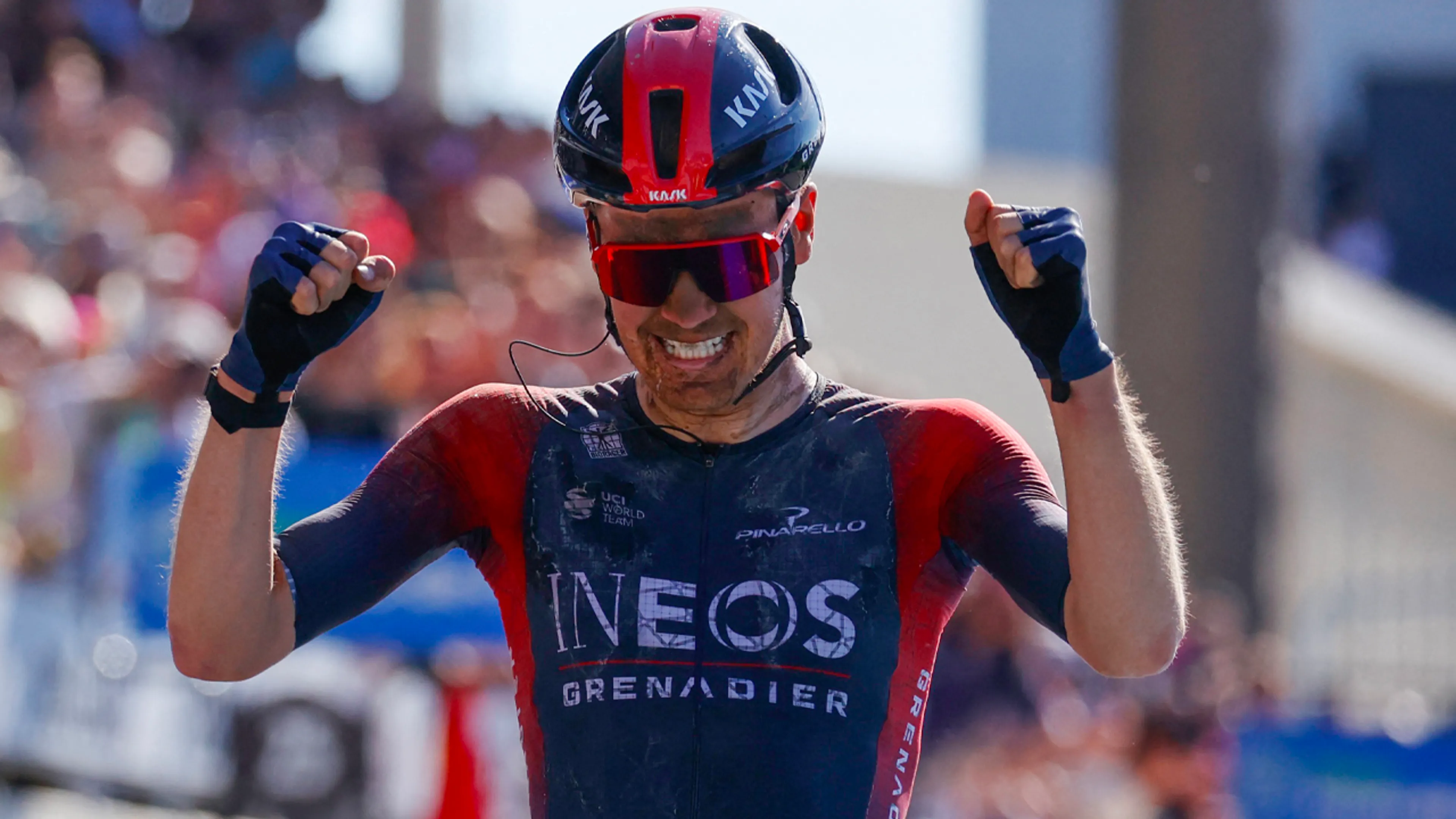'Dylan van Baarle tekent een driejarig contract bij Jumbo-Visma'