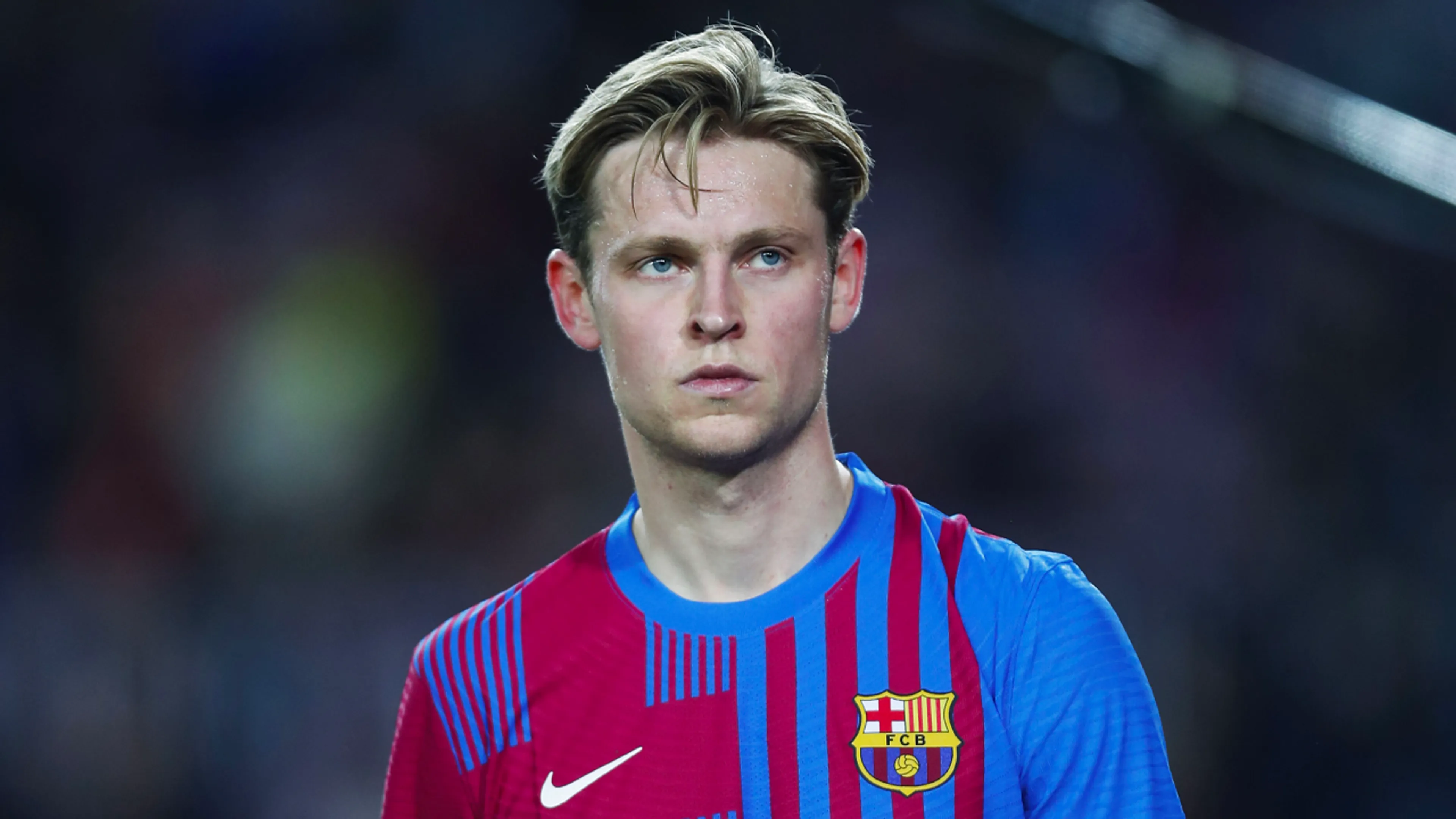 'Frenkie de Jong moet juridische stappen overwegen tegen FC Barcelona'