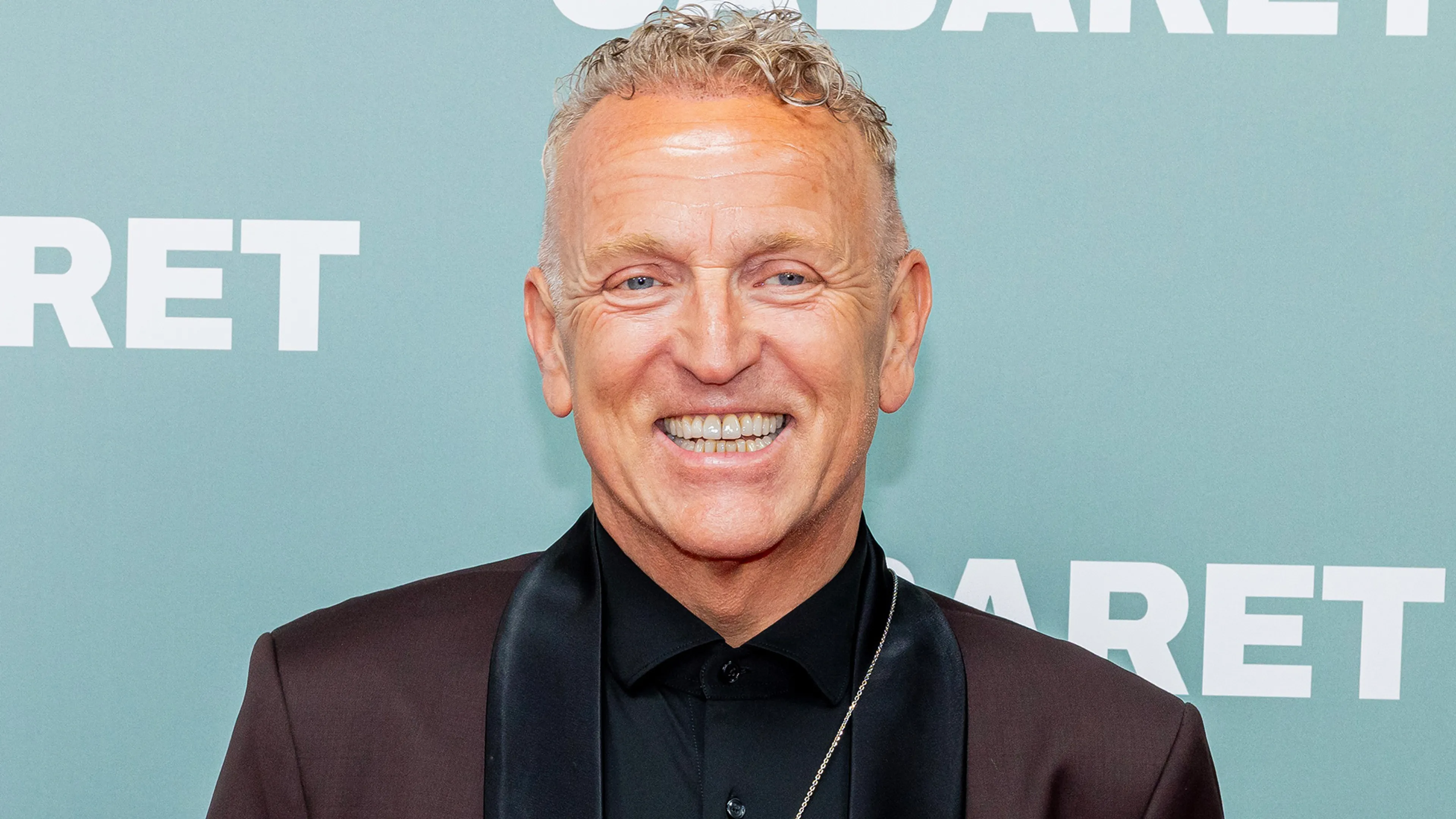 Gordon zit dinsdagavond aan tafel bij Vandaag Inside!