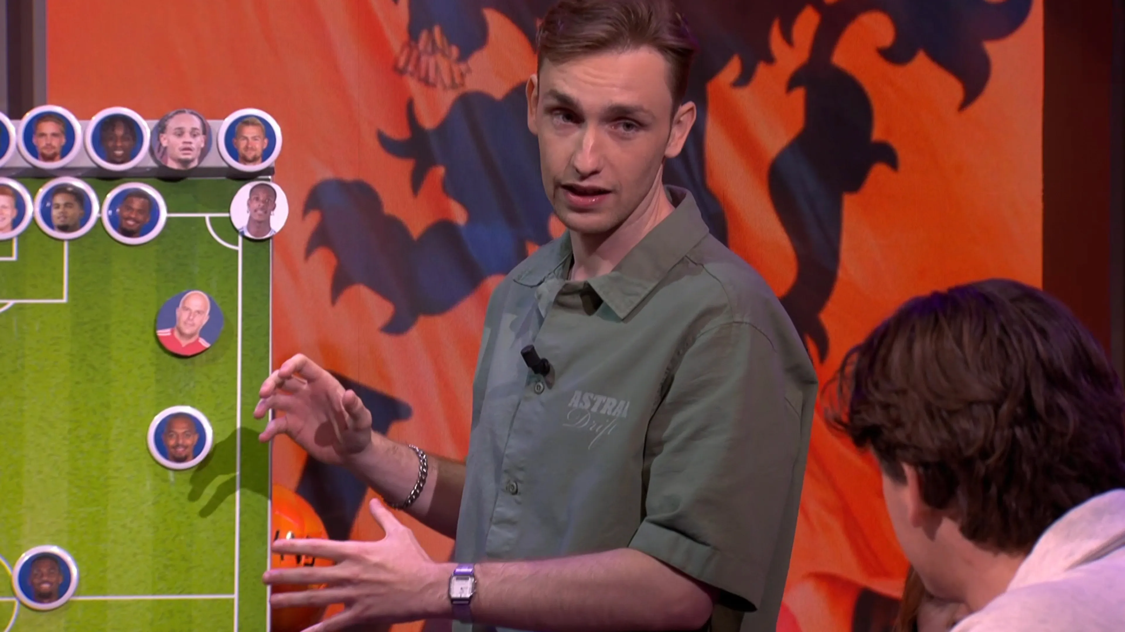 Nicky van der Gijp positief over toekomst Oranje: 'Er komt echt veel talent aan'