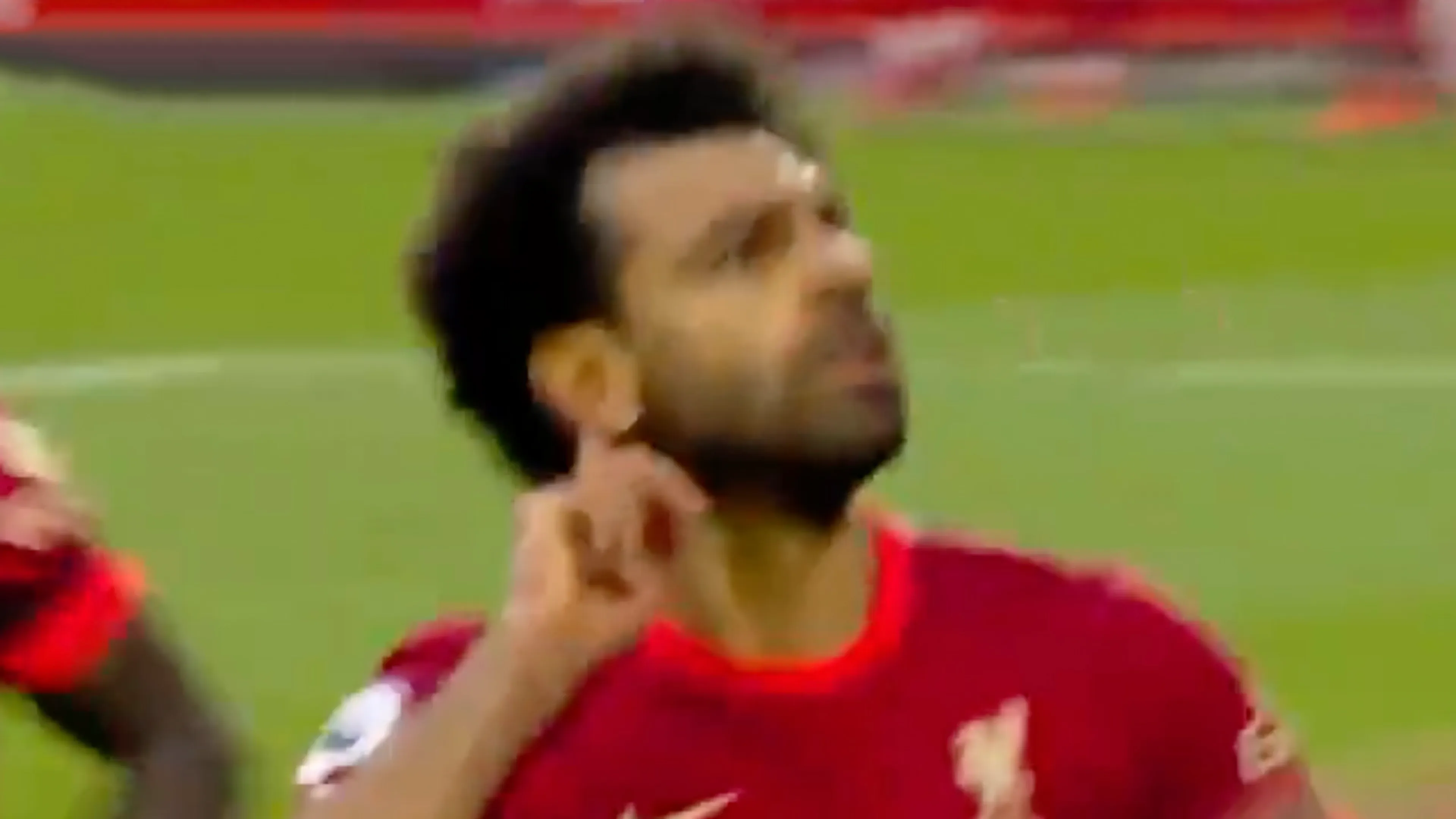 VIDEOGOAL: Salah scoort na weergaloze solo tegen Manchester City