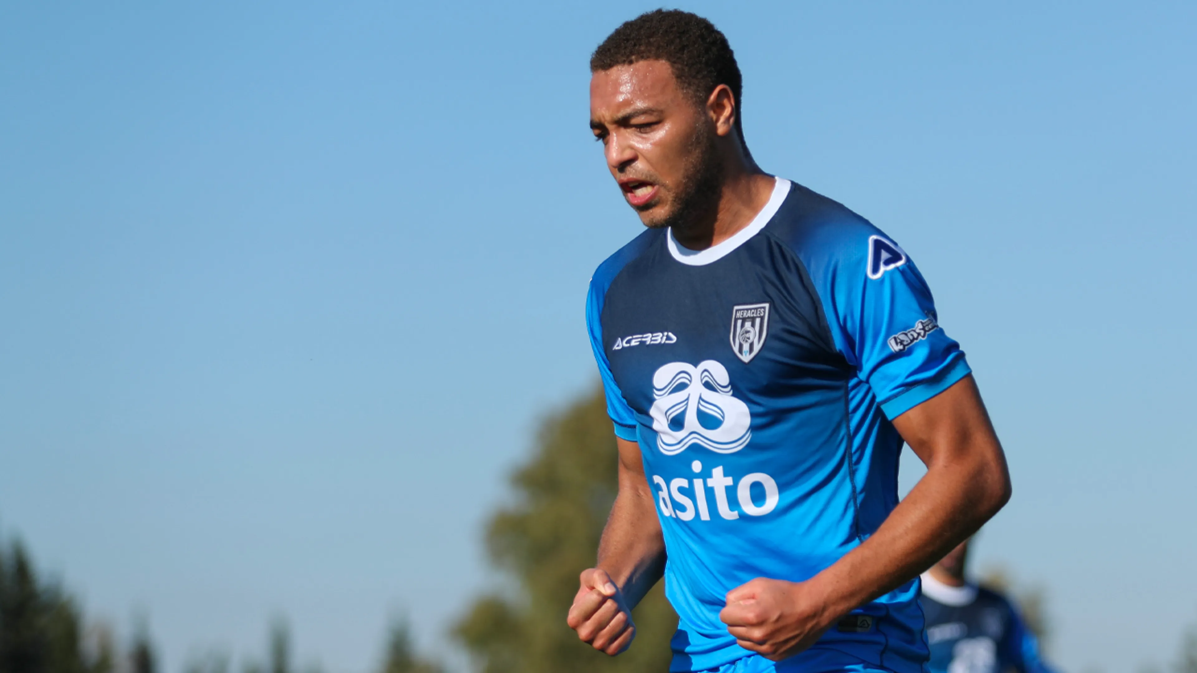 'Eredivisie-topscorer Dessers op weg naar de uitgang bij Heracles'
