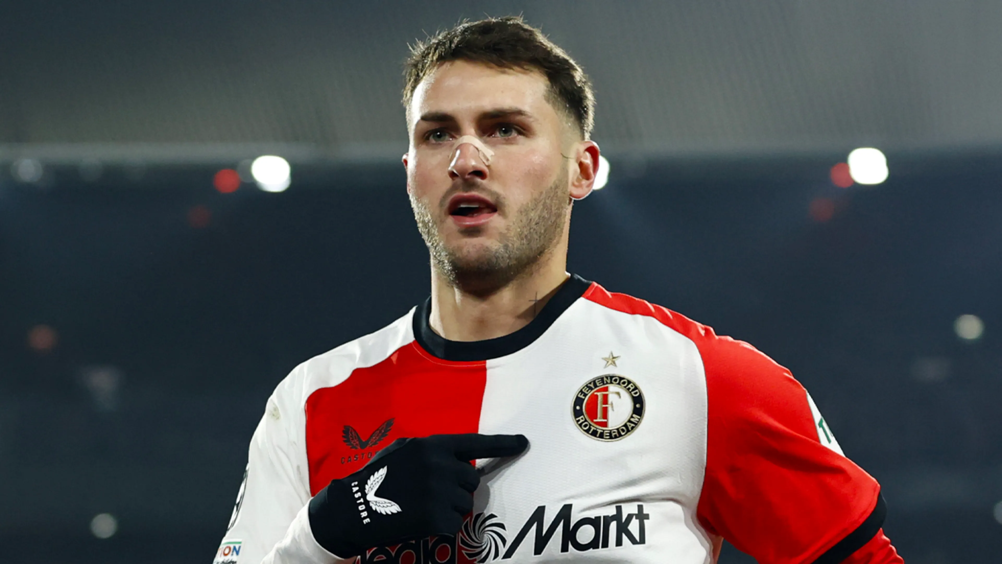 'AC Milan wil zich in slotdagen van transferperiode versterken met Santiago Giménez'