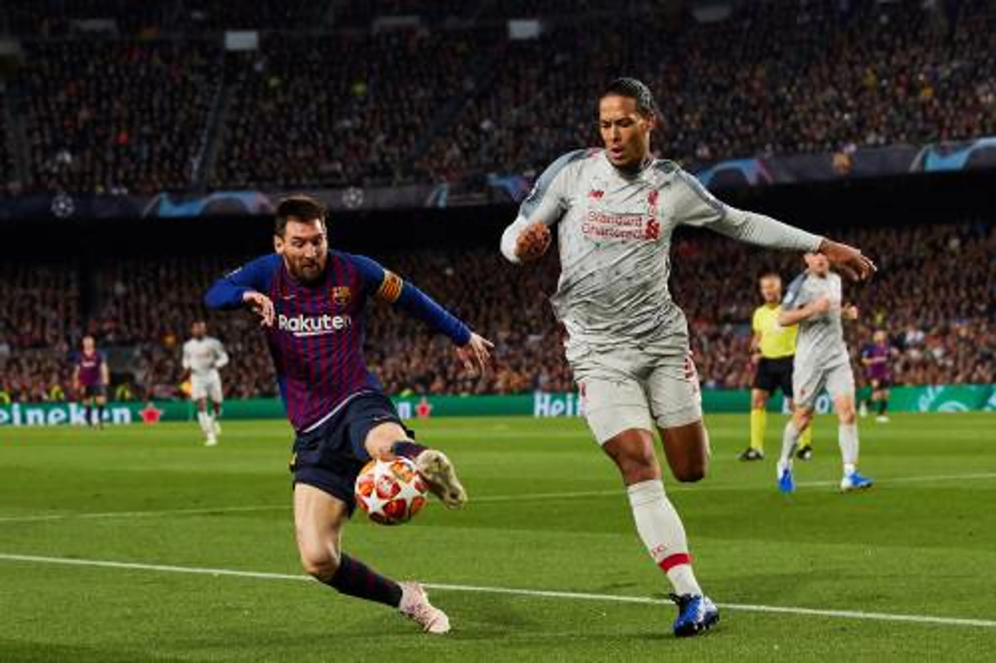 Van Dijk mist Gouden Bal door verschil van slechts 7 punten