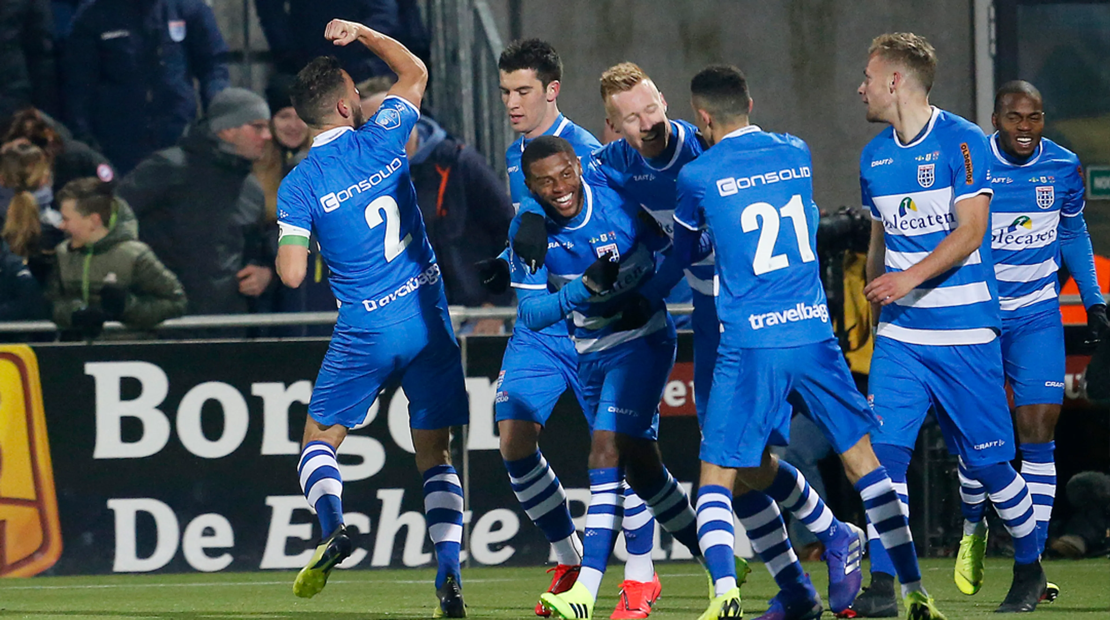 PEC Zwolle wint nipt van FC Twente dankzij doelpunt Misidjan