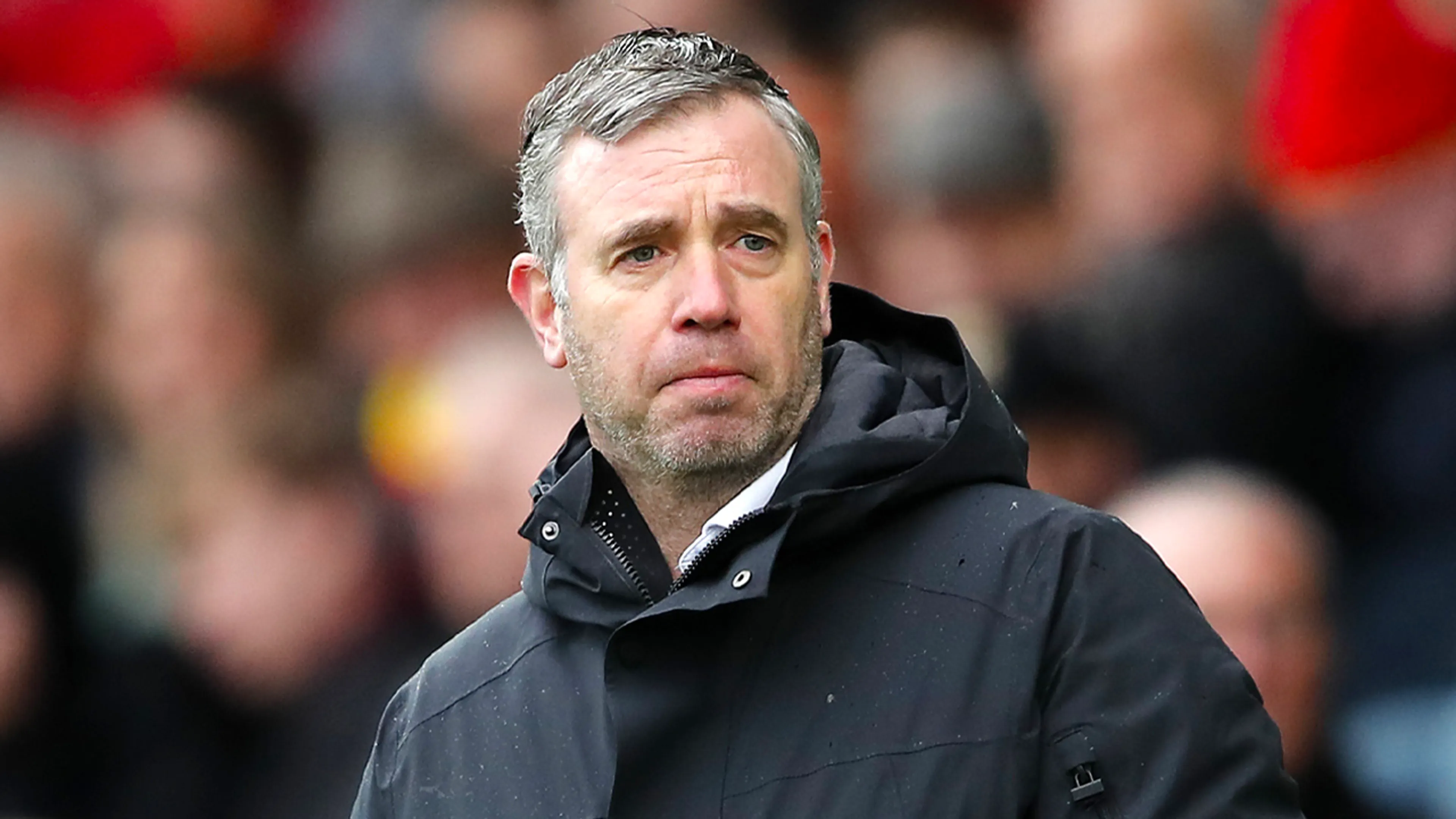 René Hake ontbreekt om privéomstandigheden op bank bij Go Ahead Eagles