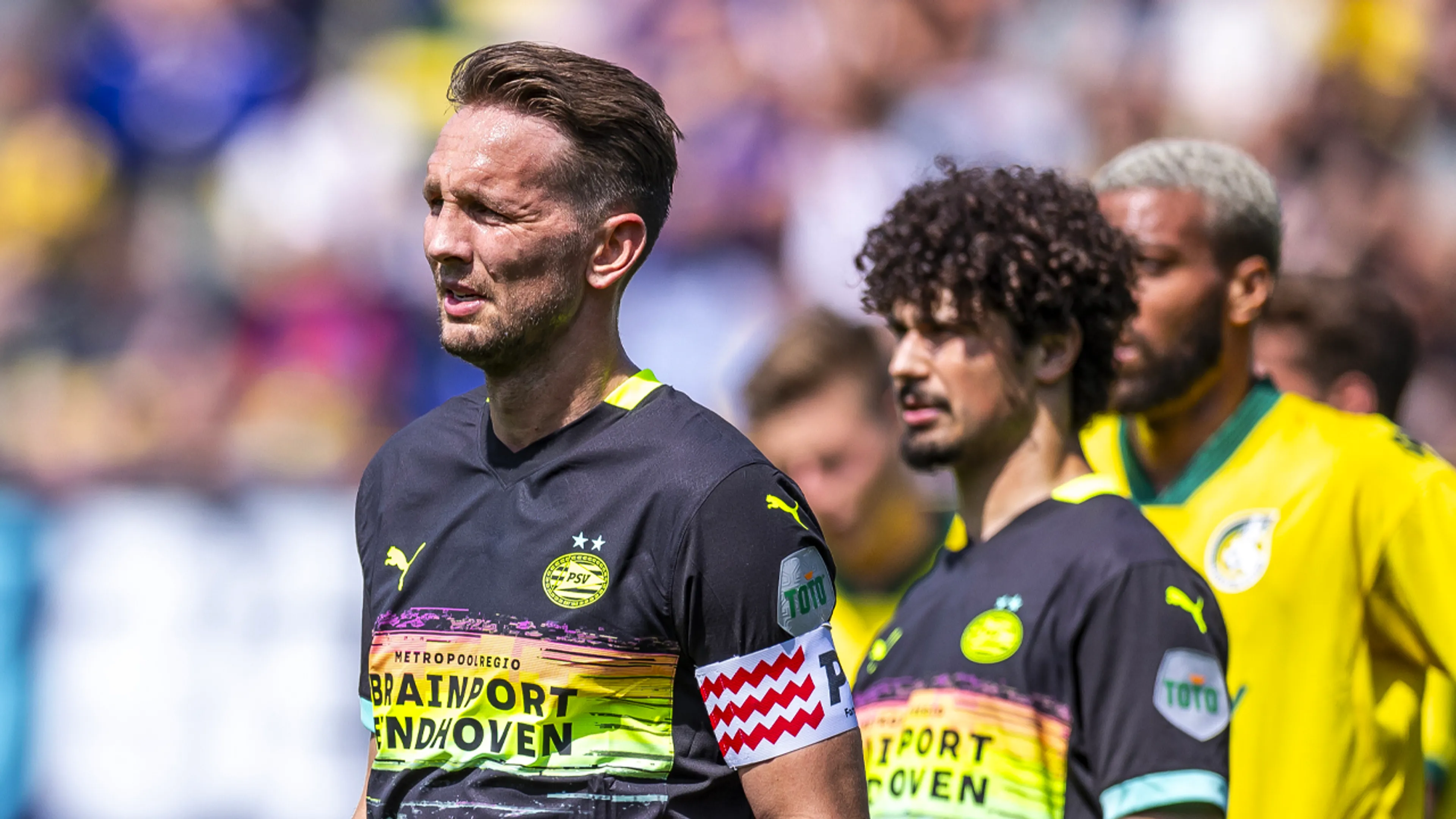 Kampioen PSV moet na gelijkspel bij Fortuna puntenrecord vergeten