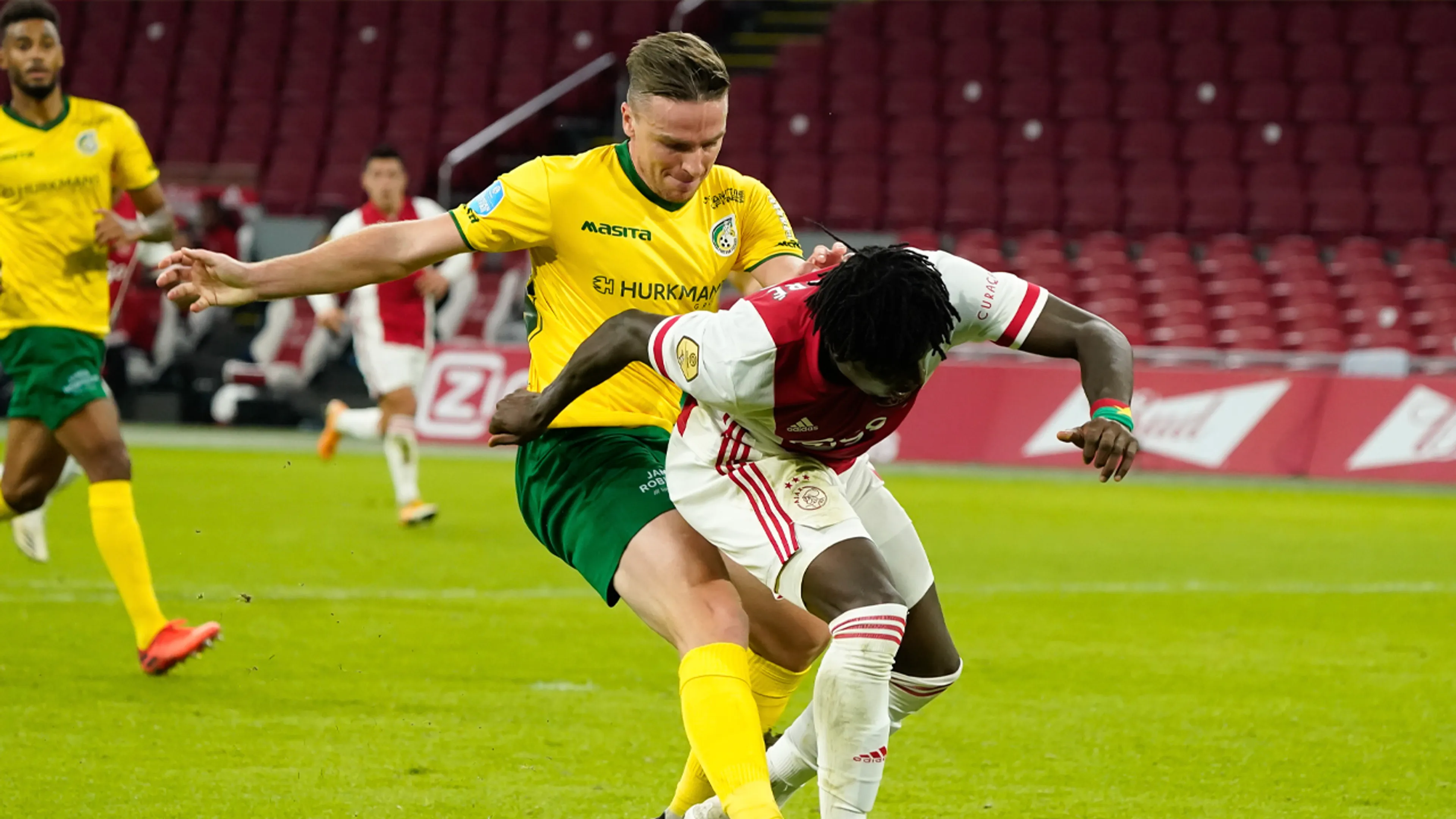 Fortuna op Twitter na nederlaag tegen Ajax: 'VARwel Amsterdam!'