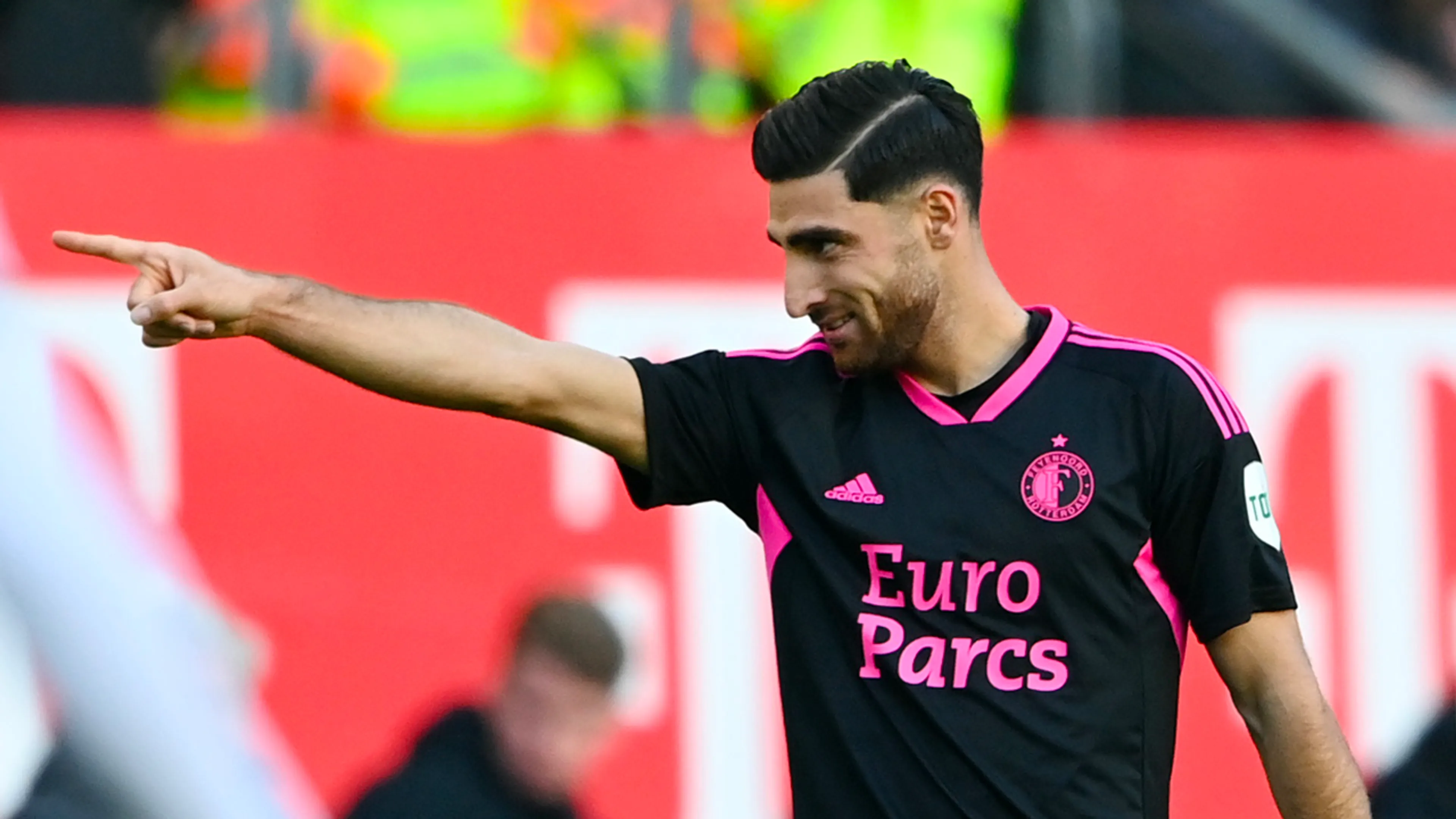 Jahanbakhsh bezorgt Feyenoord in slotfase punt tegen FC Utrecht