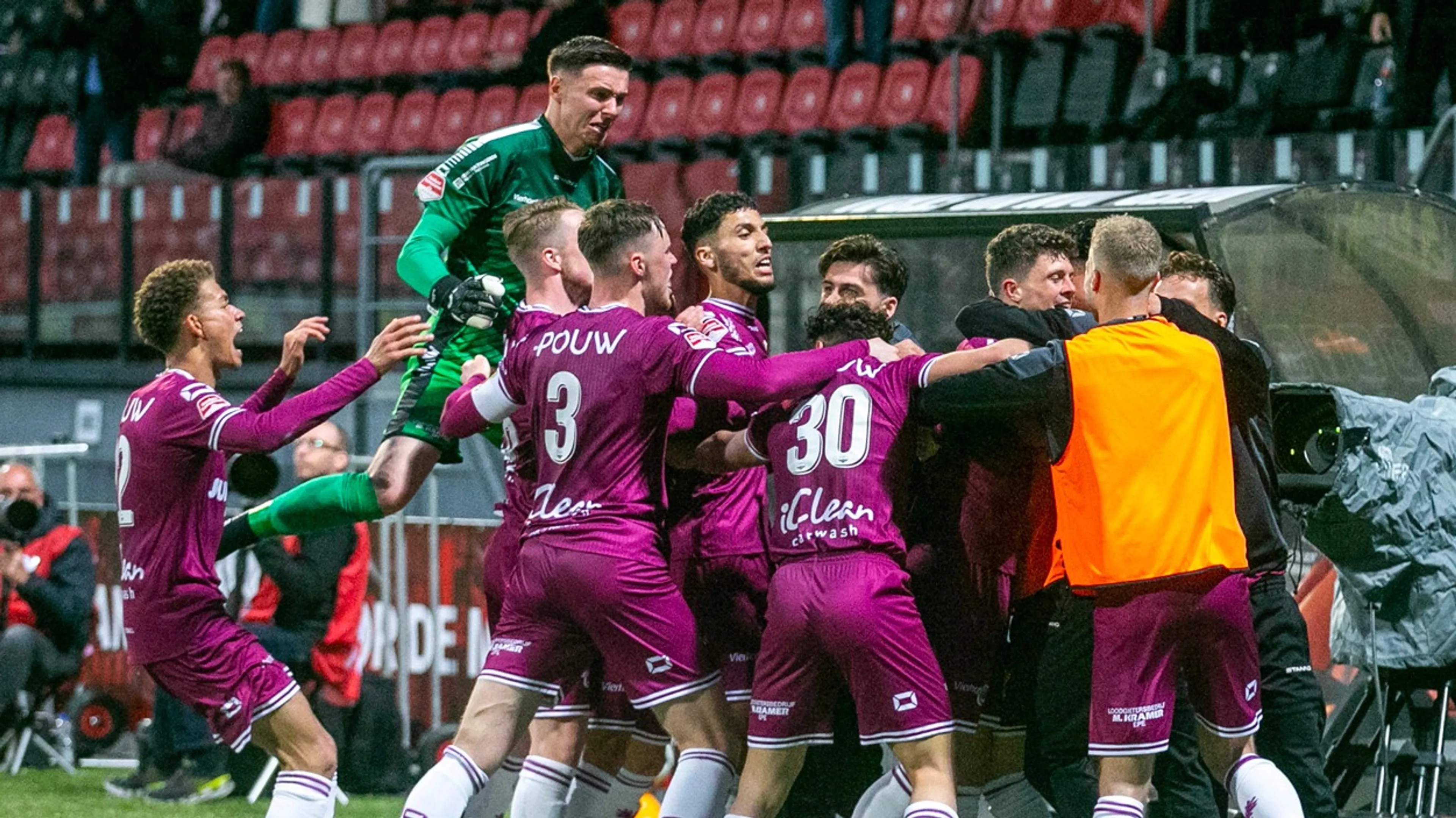 Niet De Graafschap maar Go Ahead Eagles promoveert naar Eredivisie