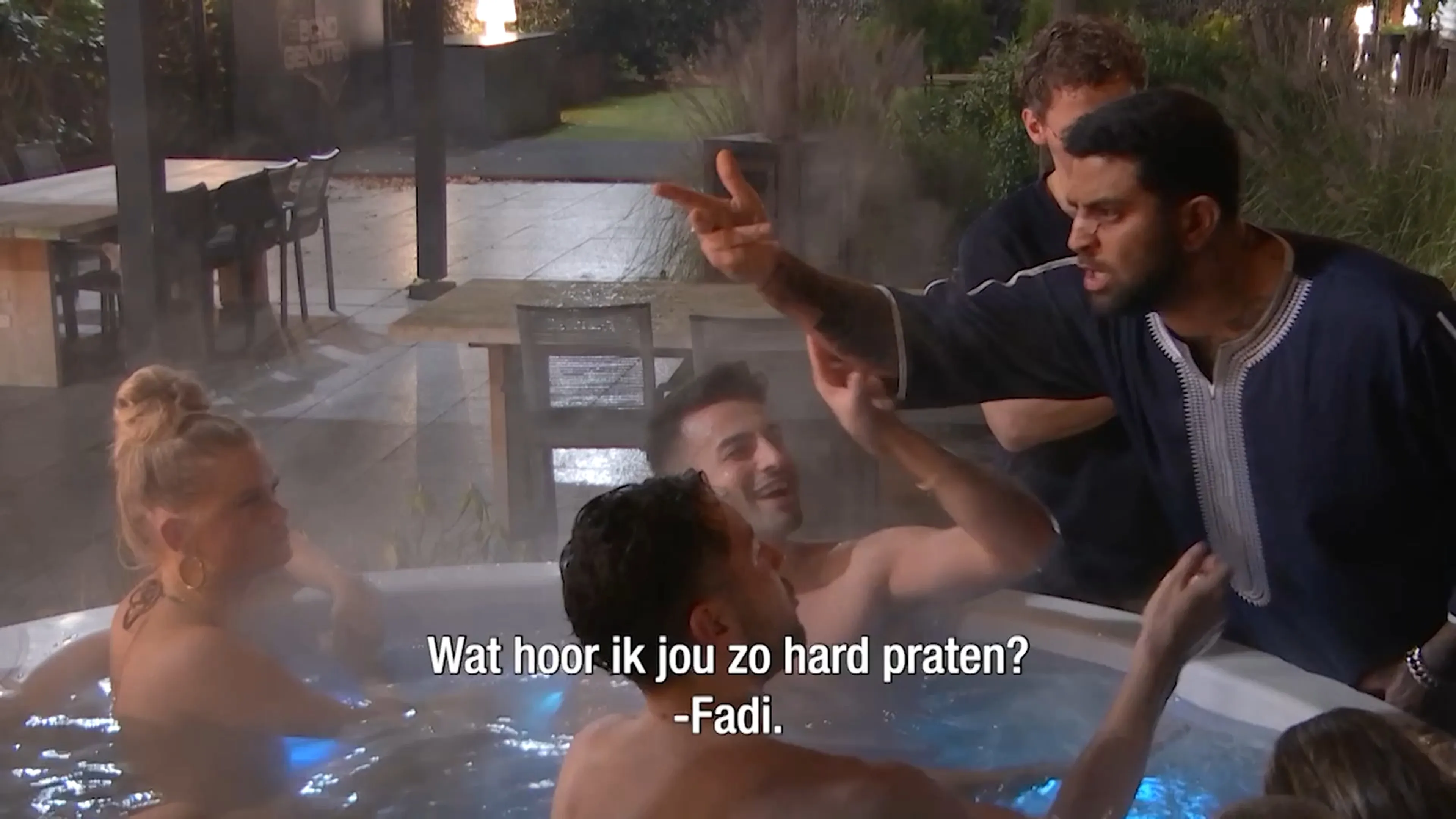 Fadi gaat door het lint!