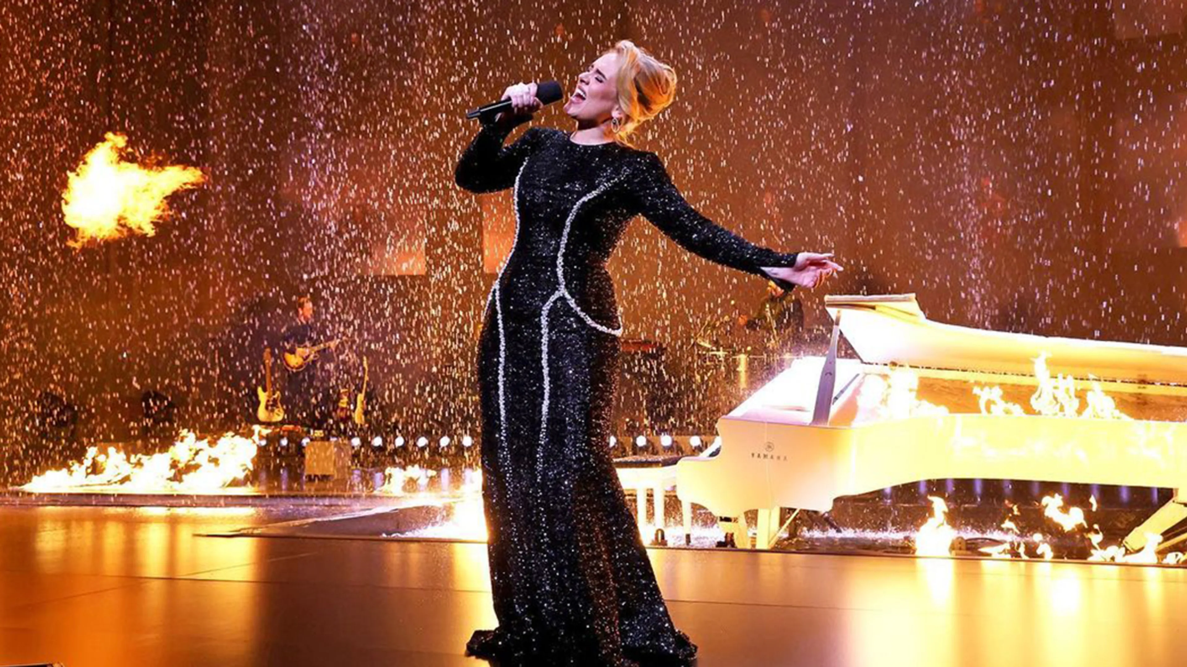 Adele speelt deze zomer vier shows nabij Nederland! 🤩