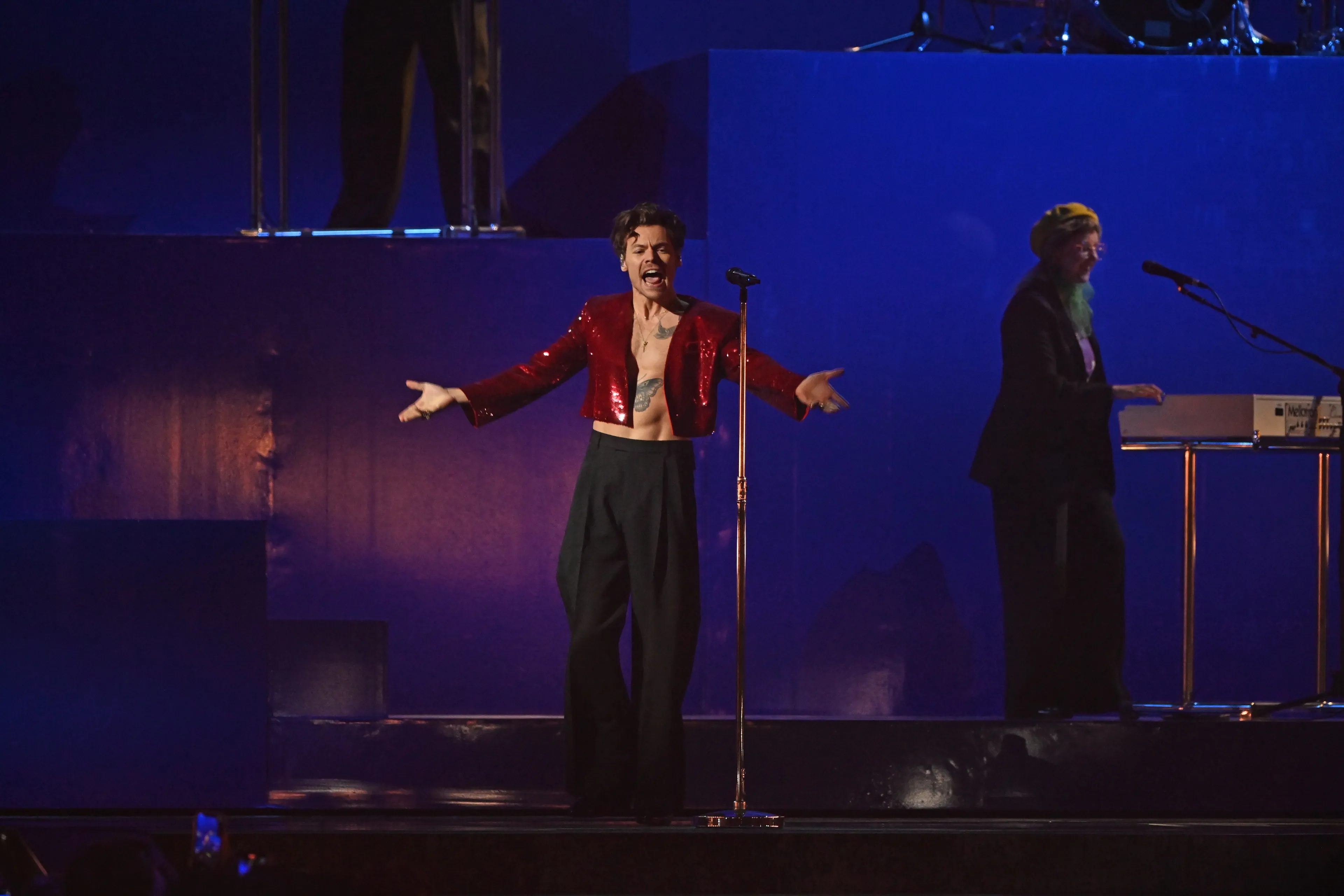 Harry Styles kondigt nieuwe concerten aan voor 2027