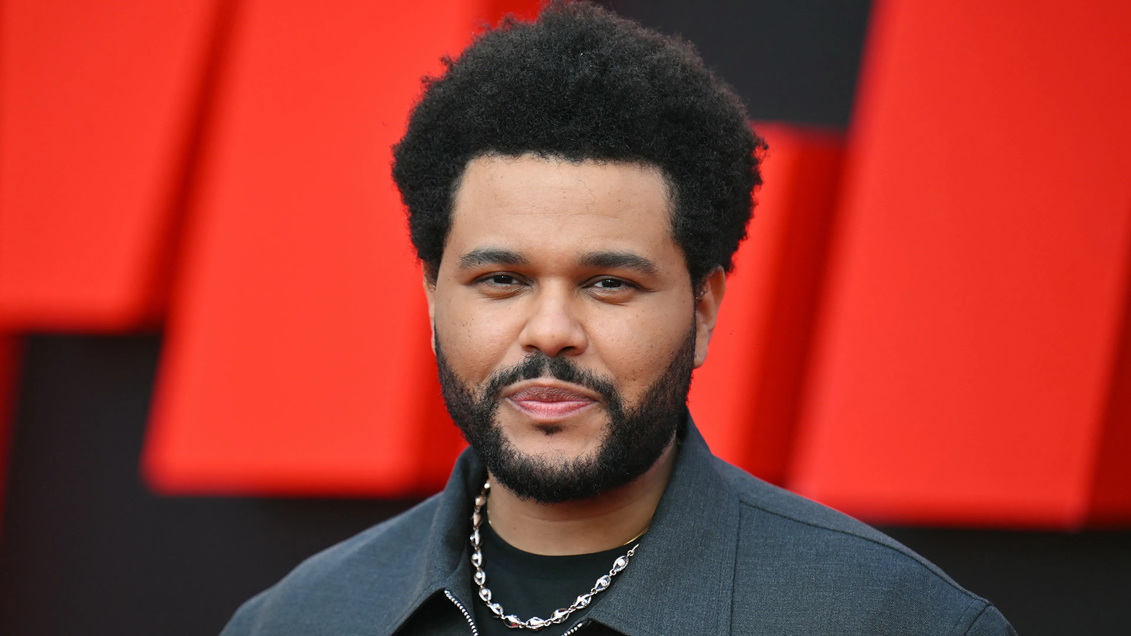 Zo heten deze Sky artiesten in het echt: van Bruno Mars tot Katy Perry