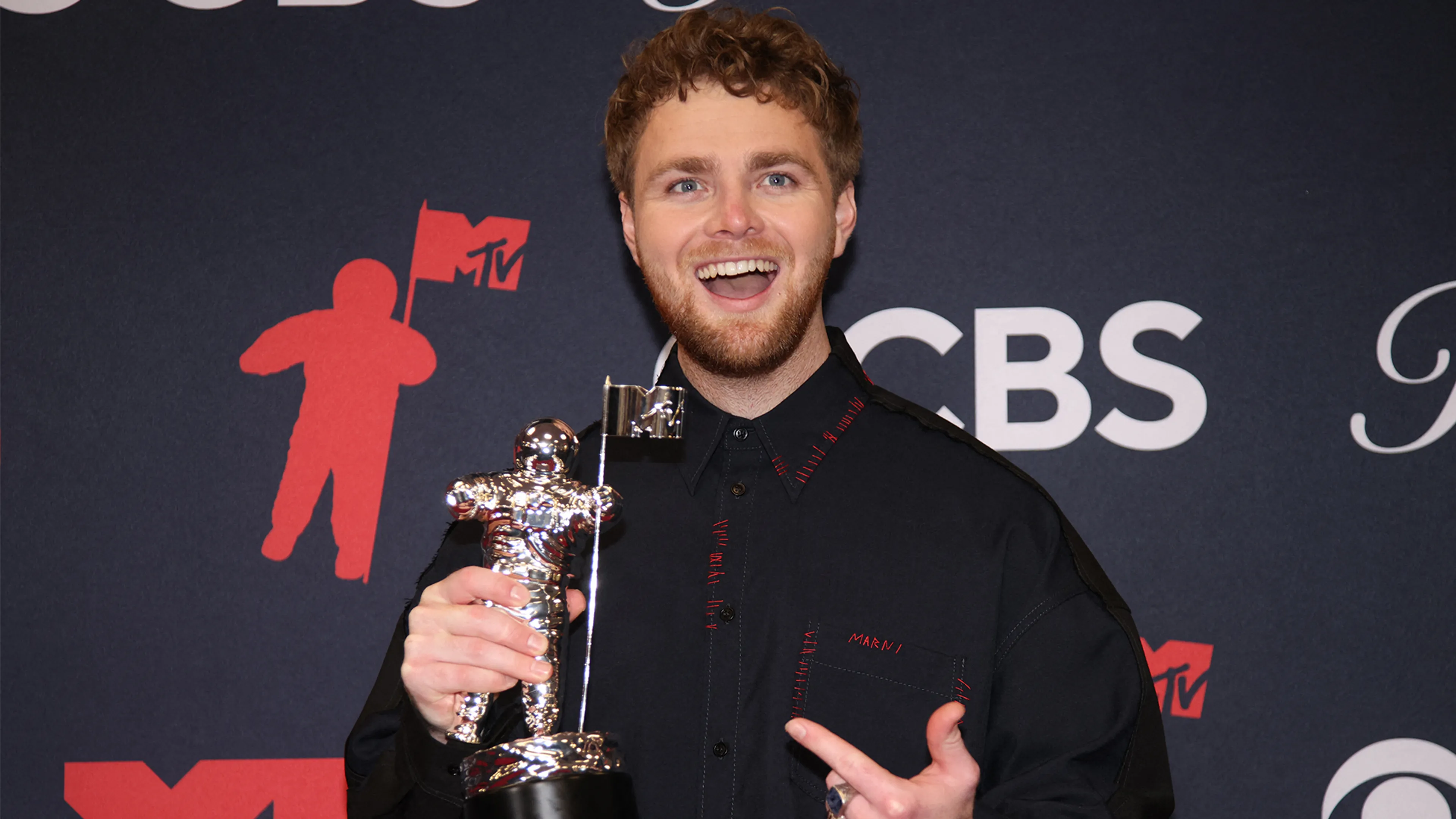 Alex Warren kondigt tweede show in Ziggo Dome aan!
