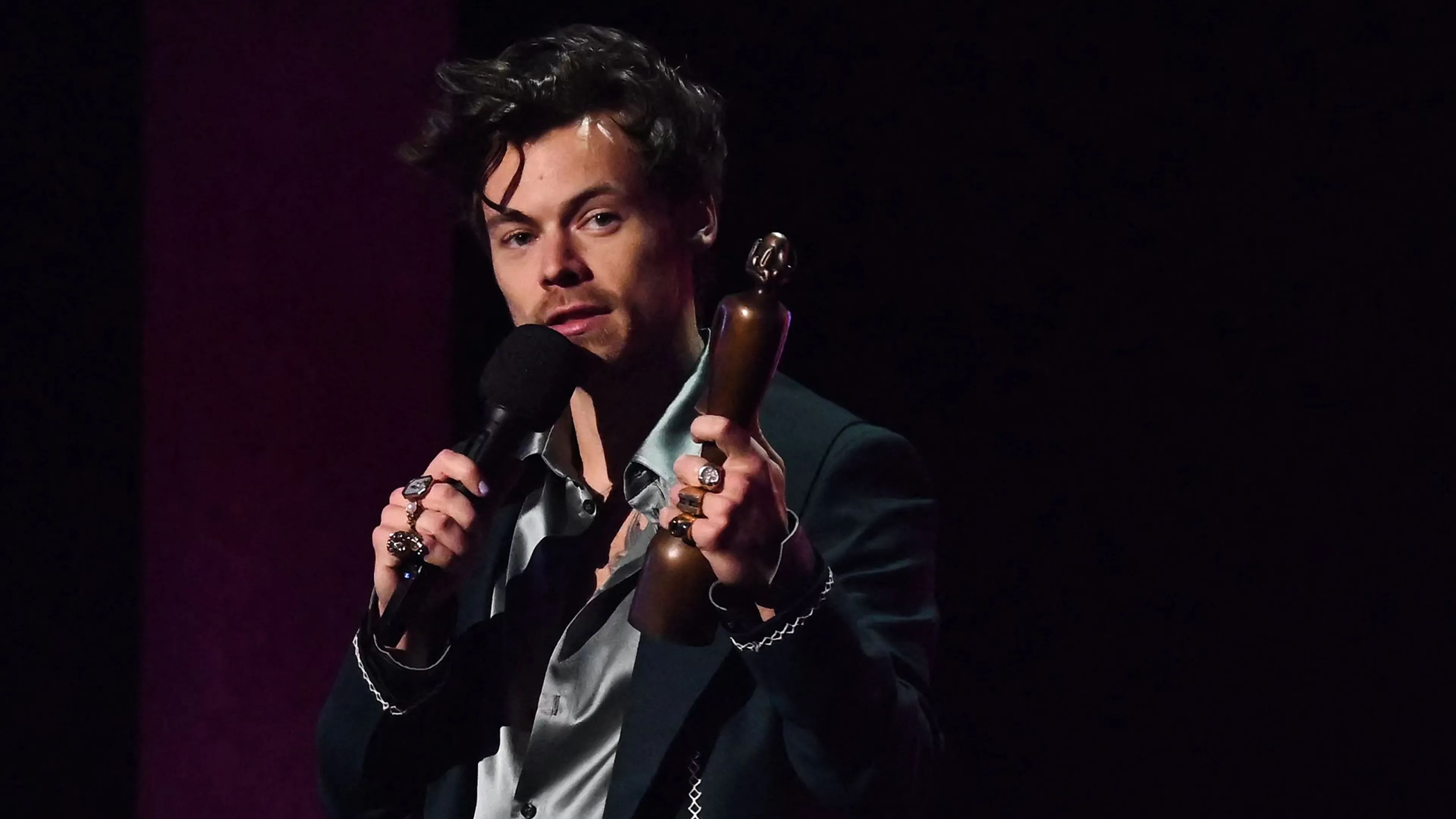 Eerste nummer van Harry Styles’ nieuwe album verschijnt donderdagnacht