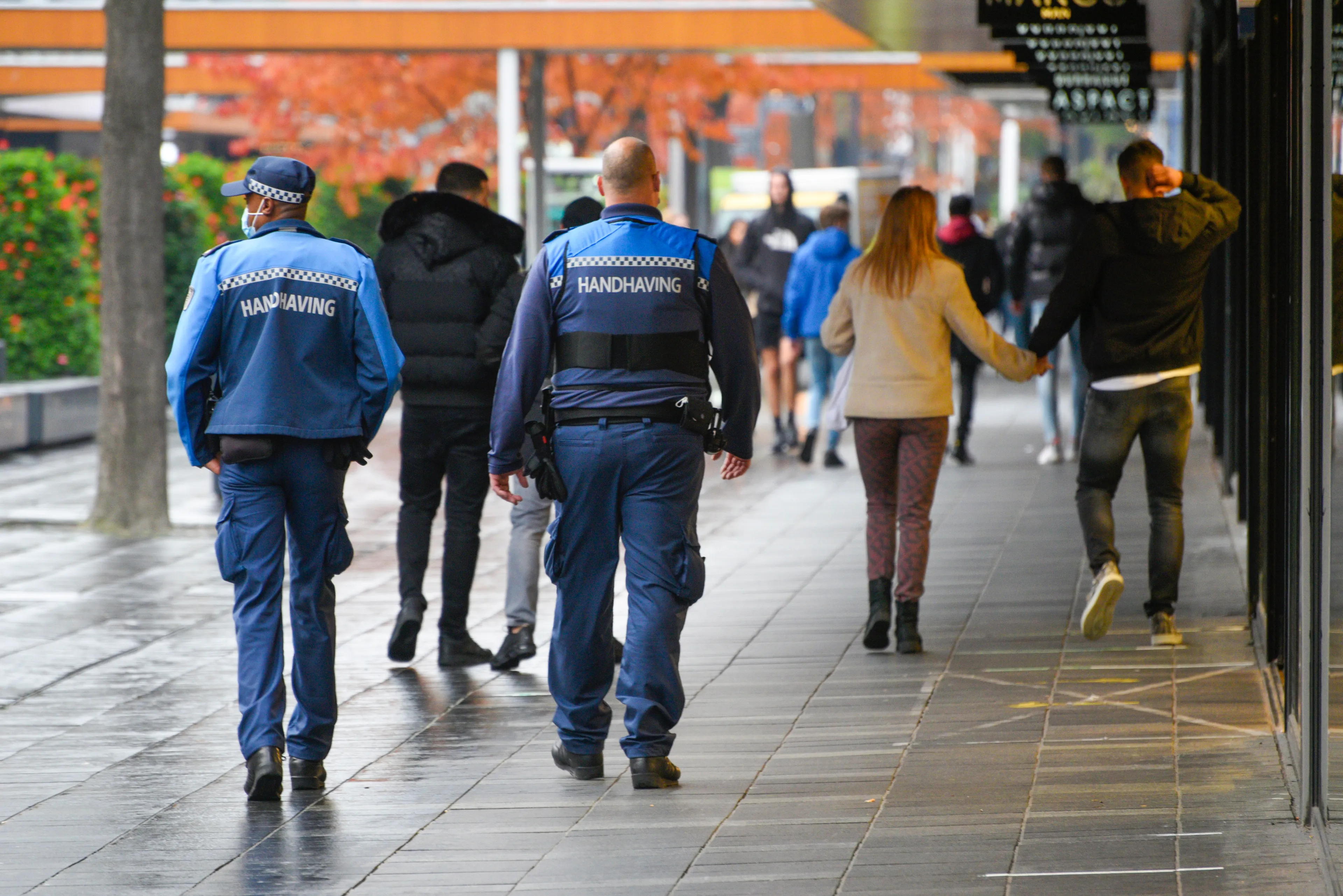 Uitkomst Veiligheidsberaad: vanaf nu strenger handhaven op nieuwe coronaregels