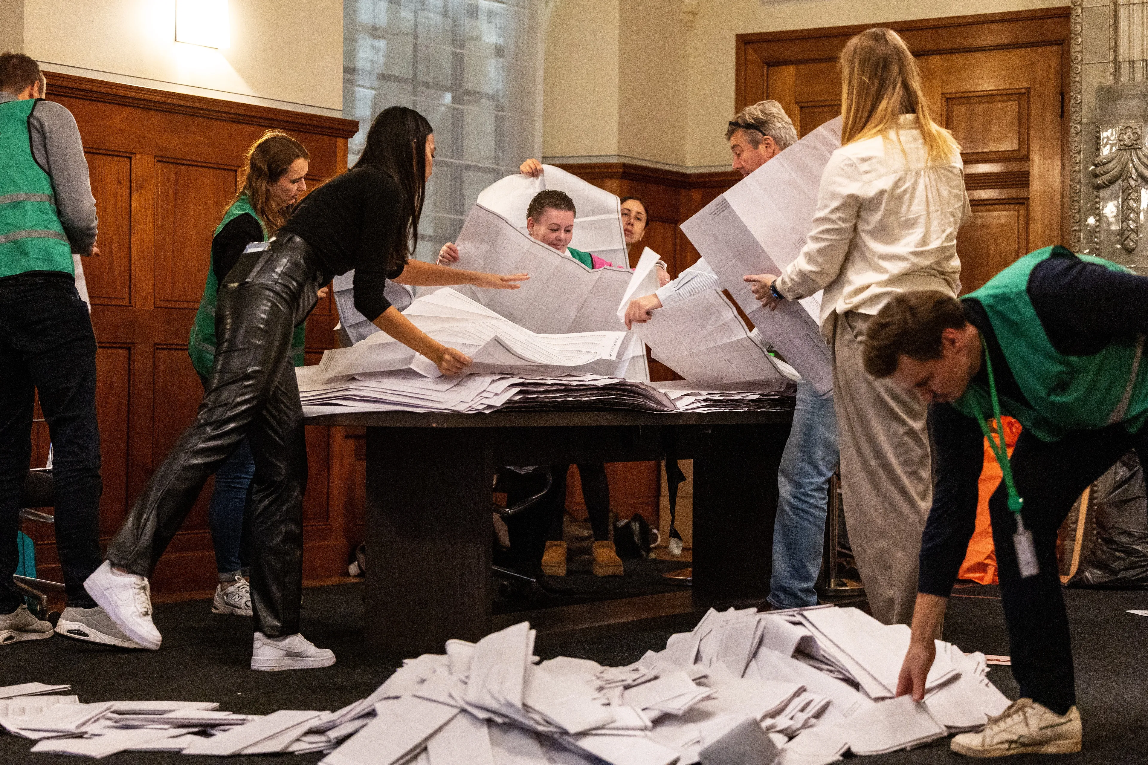 Tweede Kamer zaterdag bijeen om te besluiten over mogelijke hertelling