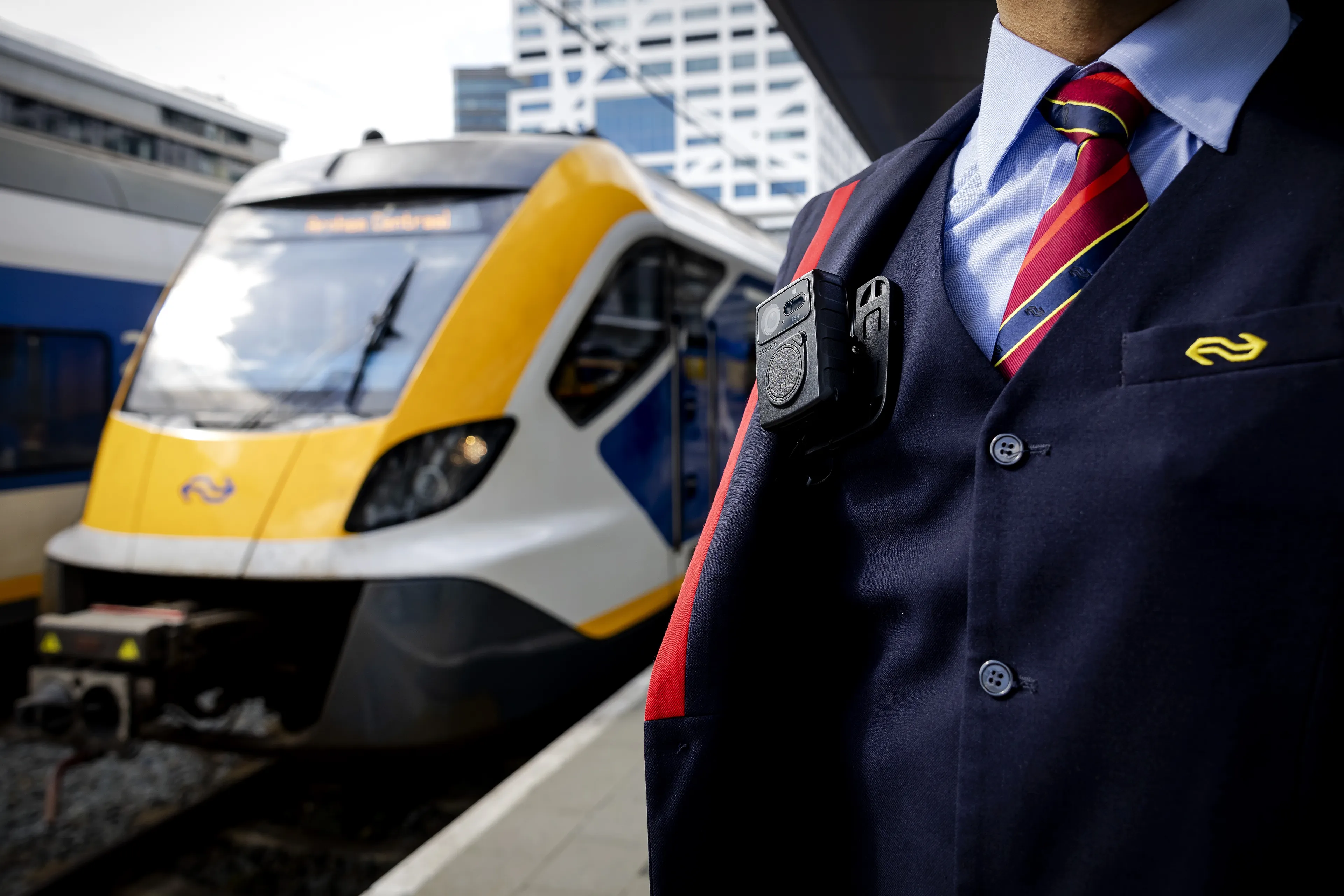 NS zet extra treinen en rijtuigen in voor septemberpiek