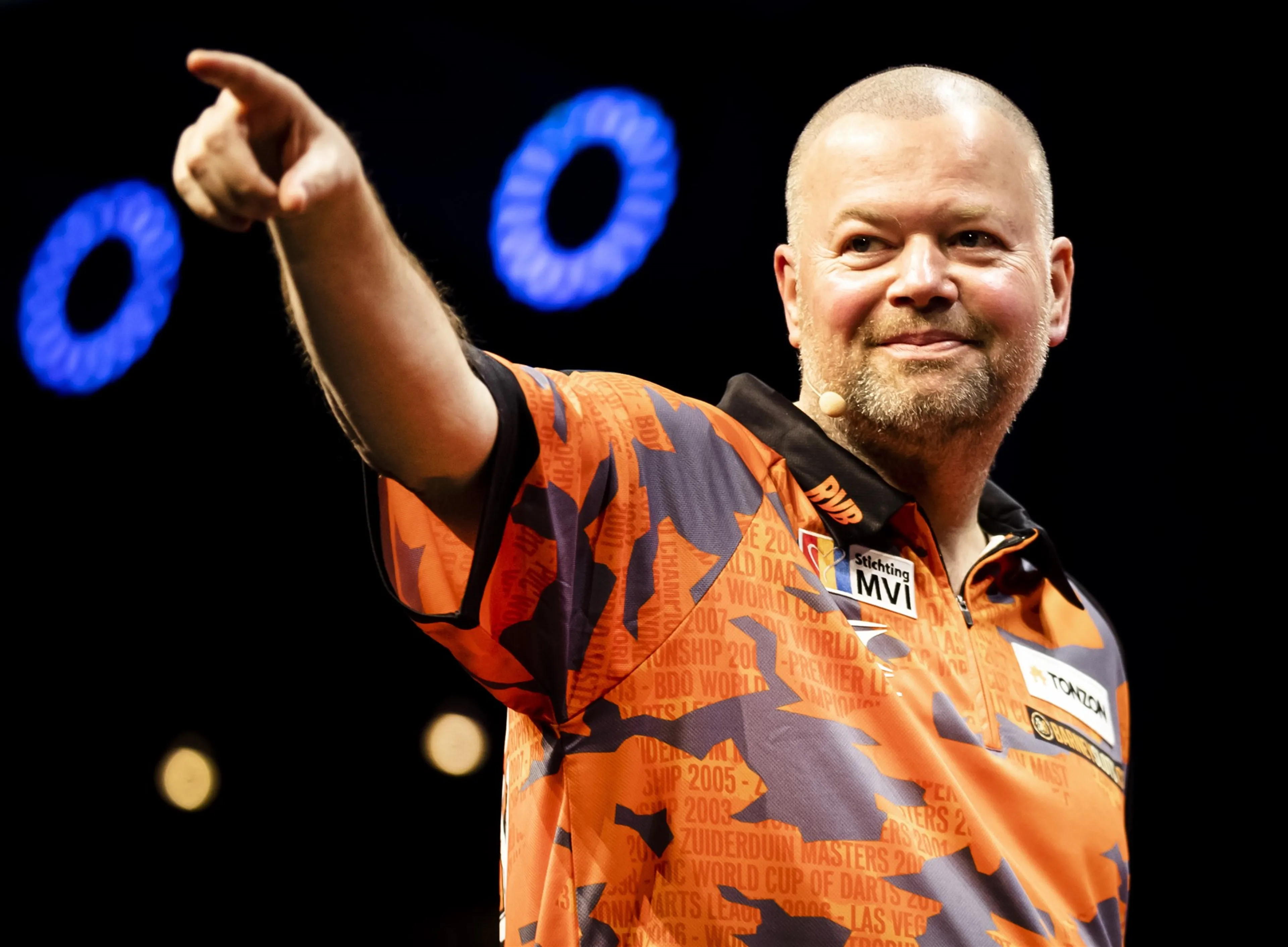 Raymond ‘Barney’ van Barneveld zwaait af