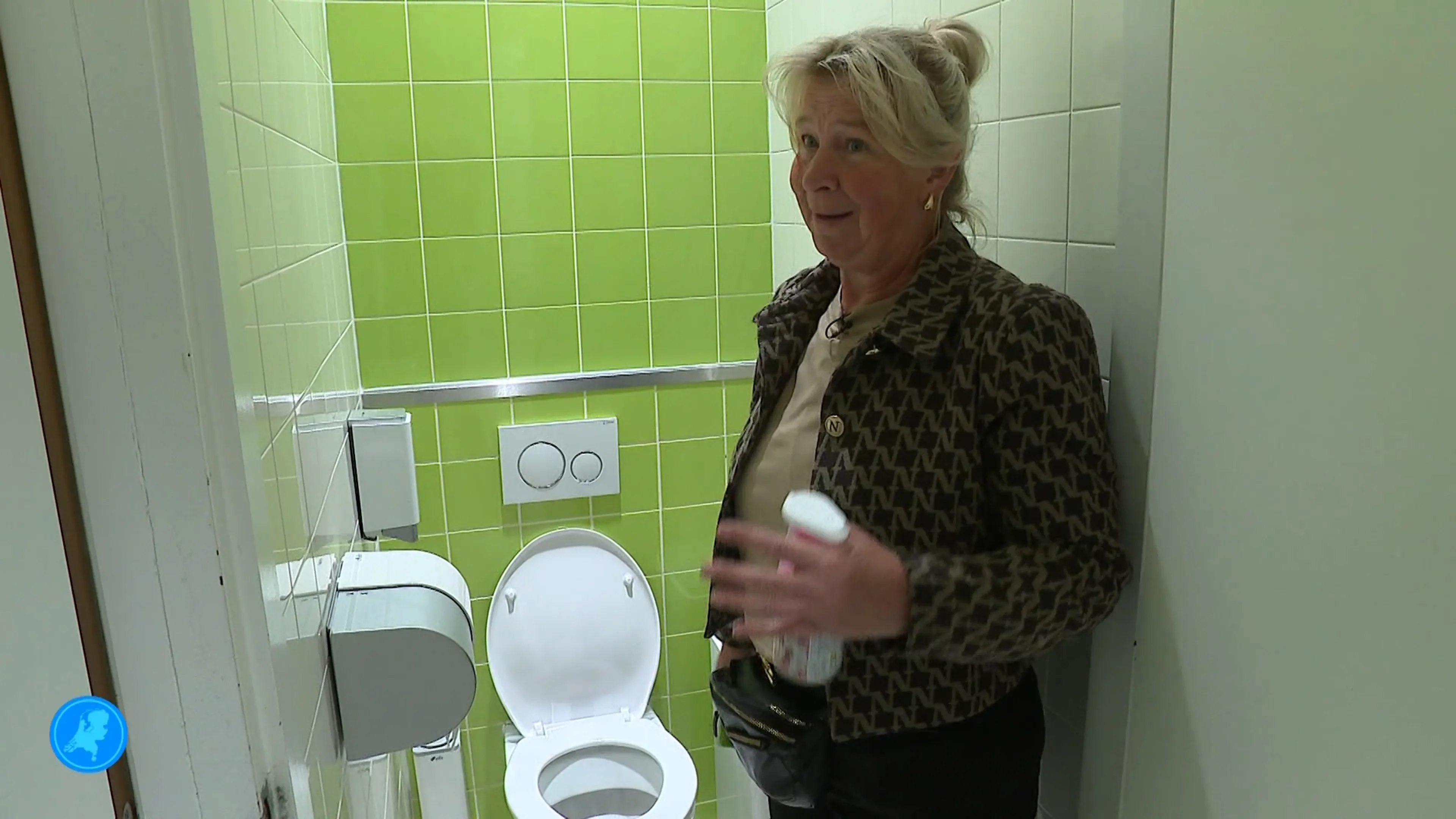 Toiletjuffrouw Renate (54) opent eigen toiletten na vervanging door poortjes
