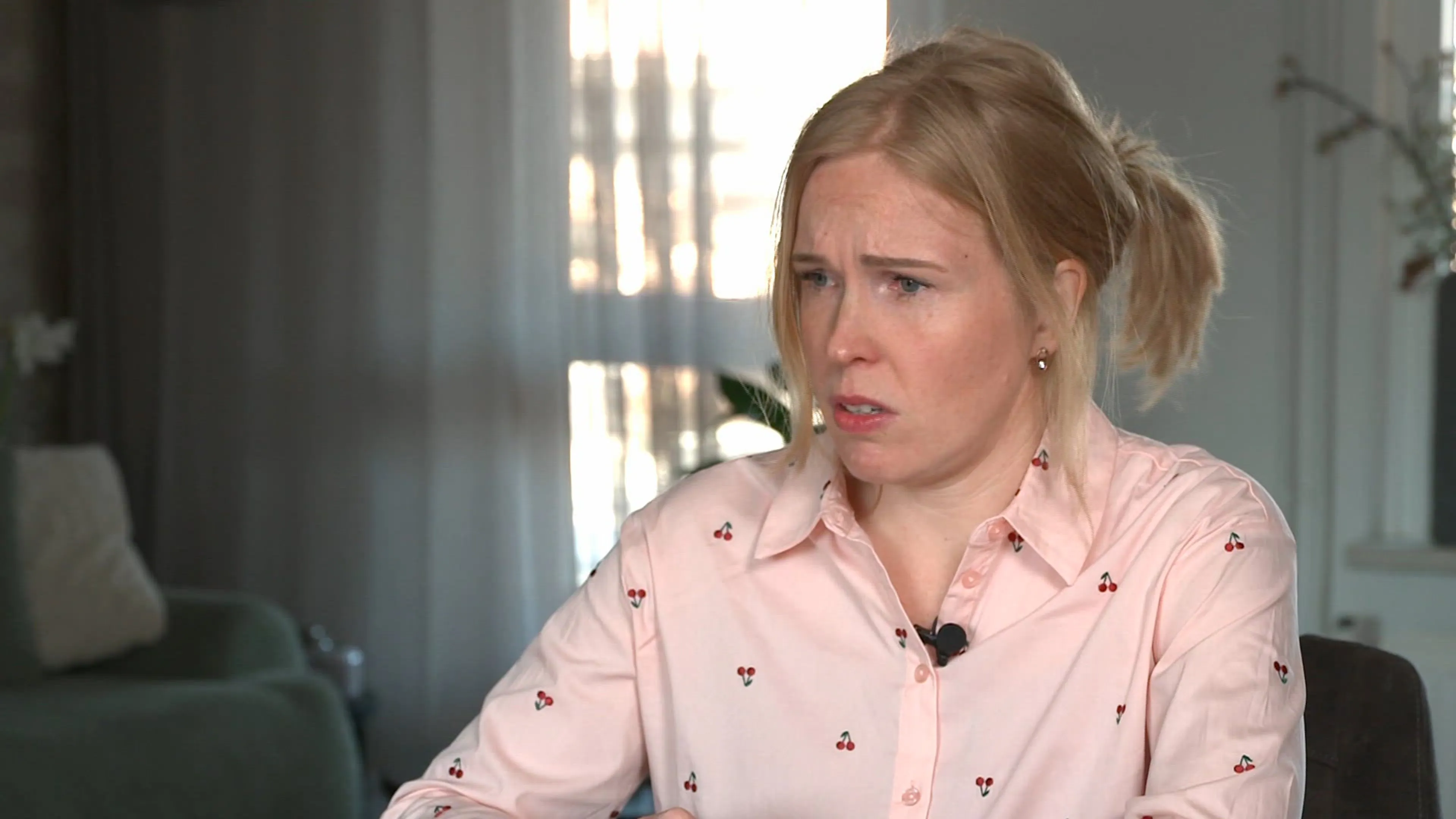 Evelien doorbreekt stilte over jeugd in sekte: 'Moet iets gebeuren'