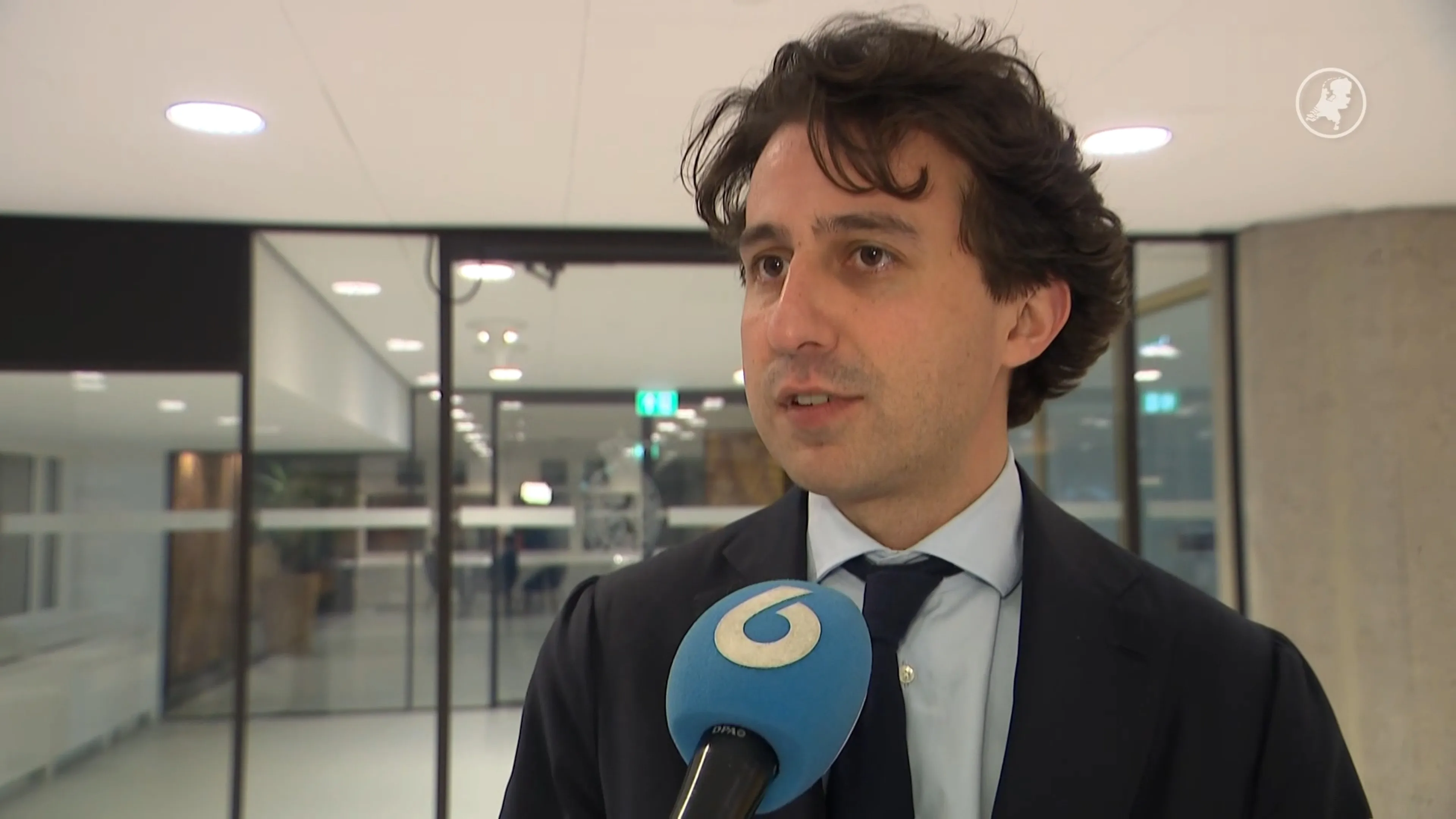 Kamerleden reageren op inhuren privéjet voor bezoek Yeşilgöz