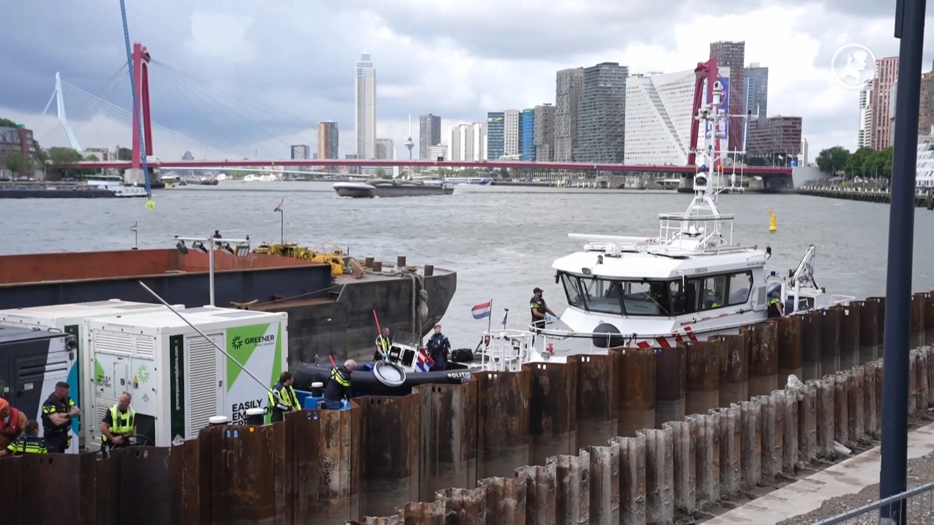 Opnieuw overleden persoon uit Nieuwe Maas gehaald bij Rotterdam