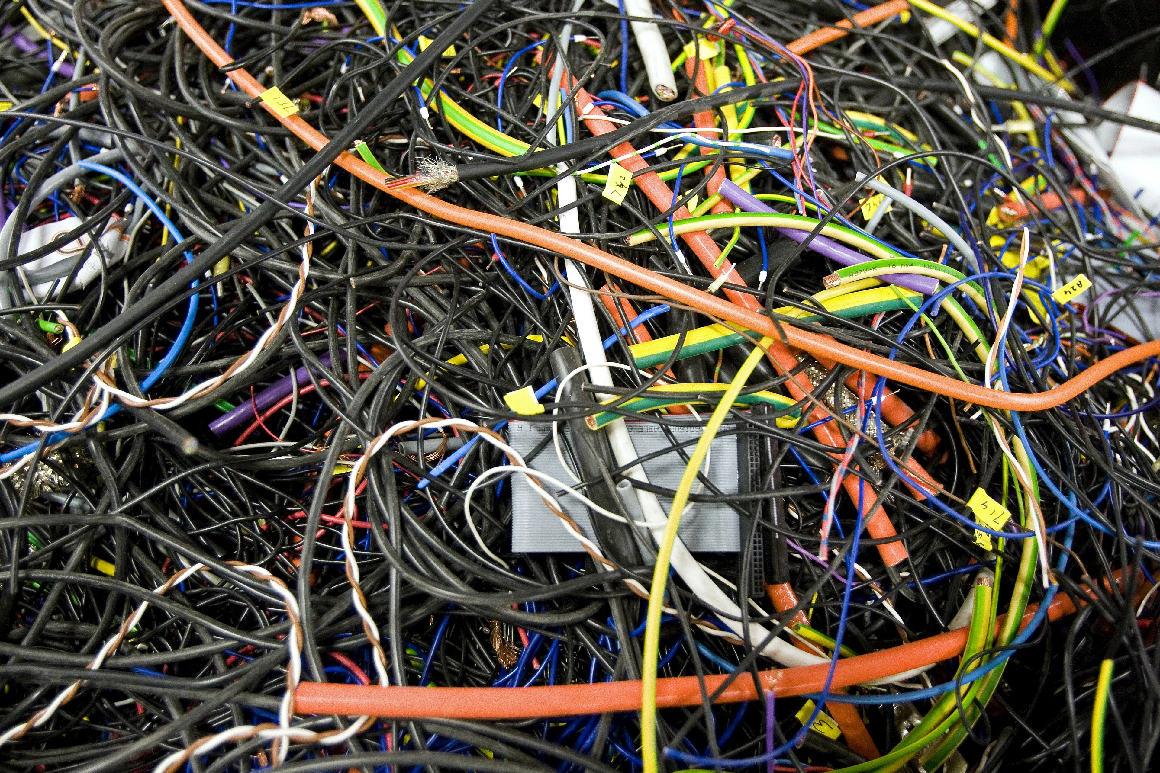 Te vaak gooien mensen elektronica in kliko, Gelderse gemeente spant de kroon