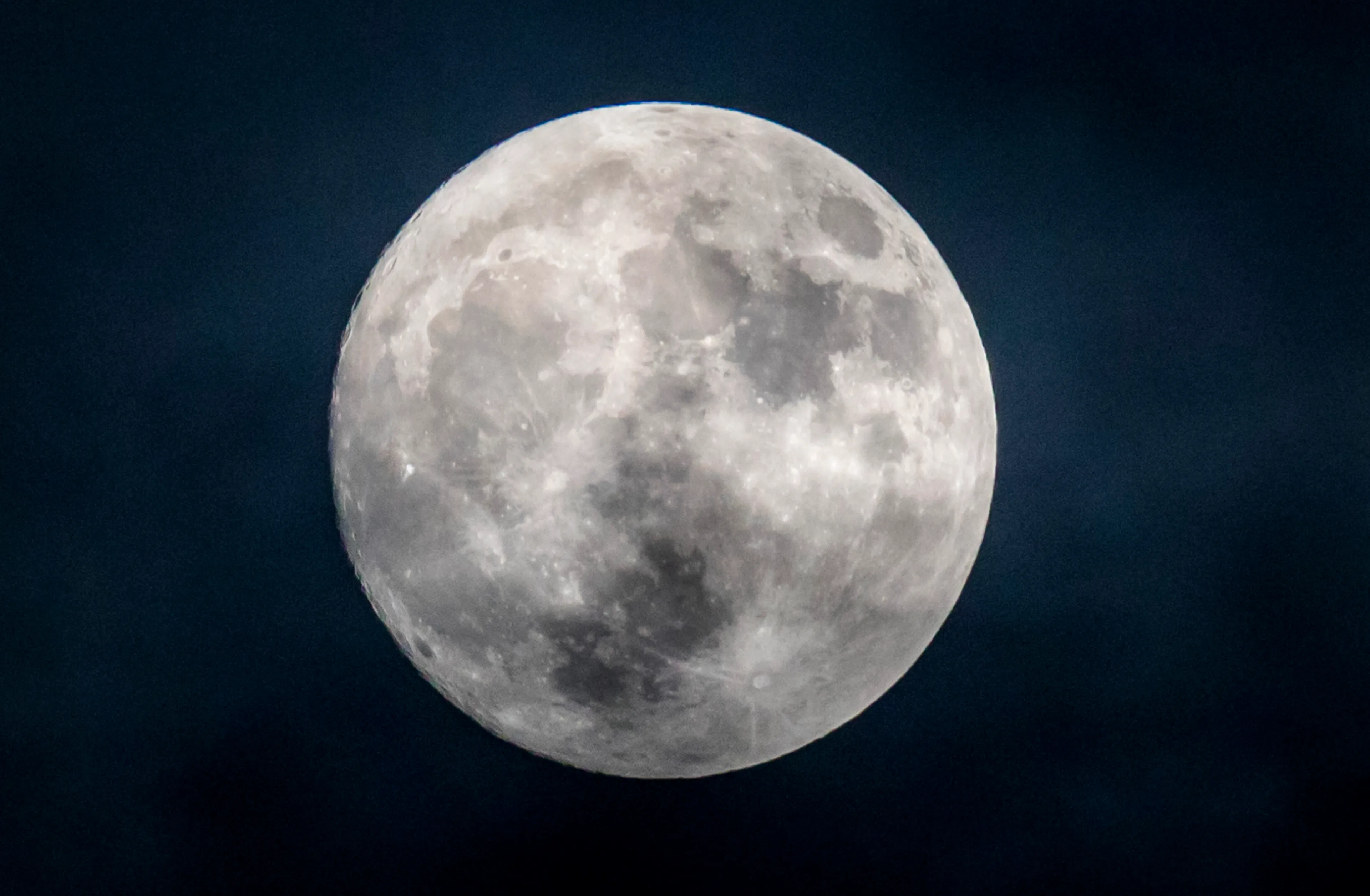 'Koninklijke' supermaan schijnt vanavond en het weer is ideaal om 'm te zien